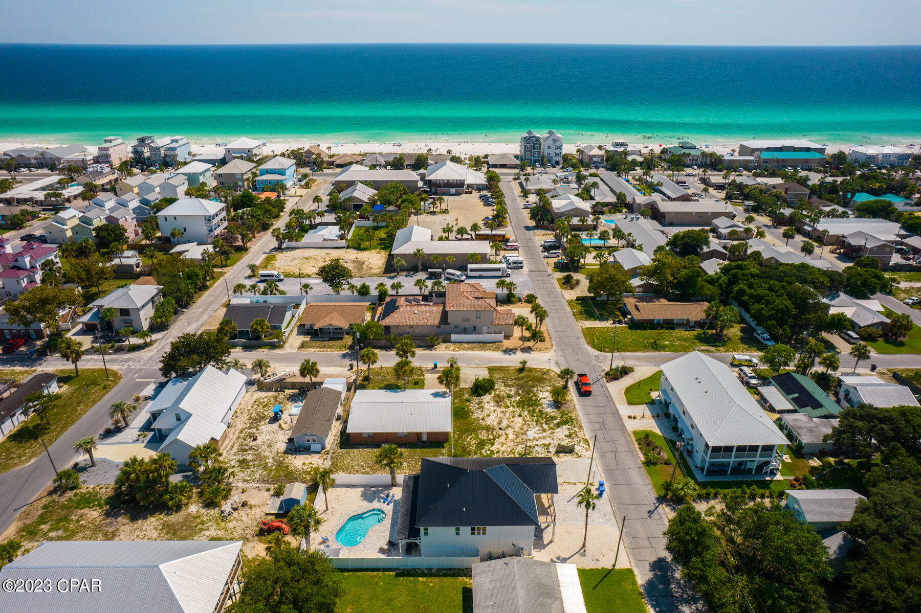 Laguna Beach Estates 9th Add - Residential