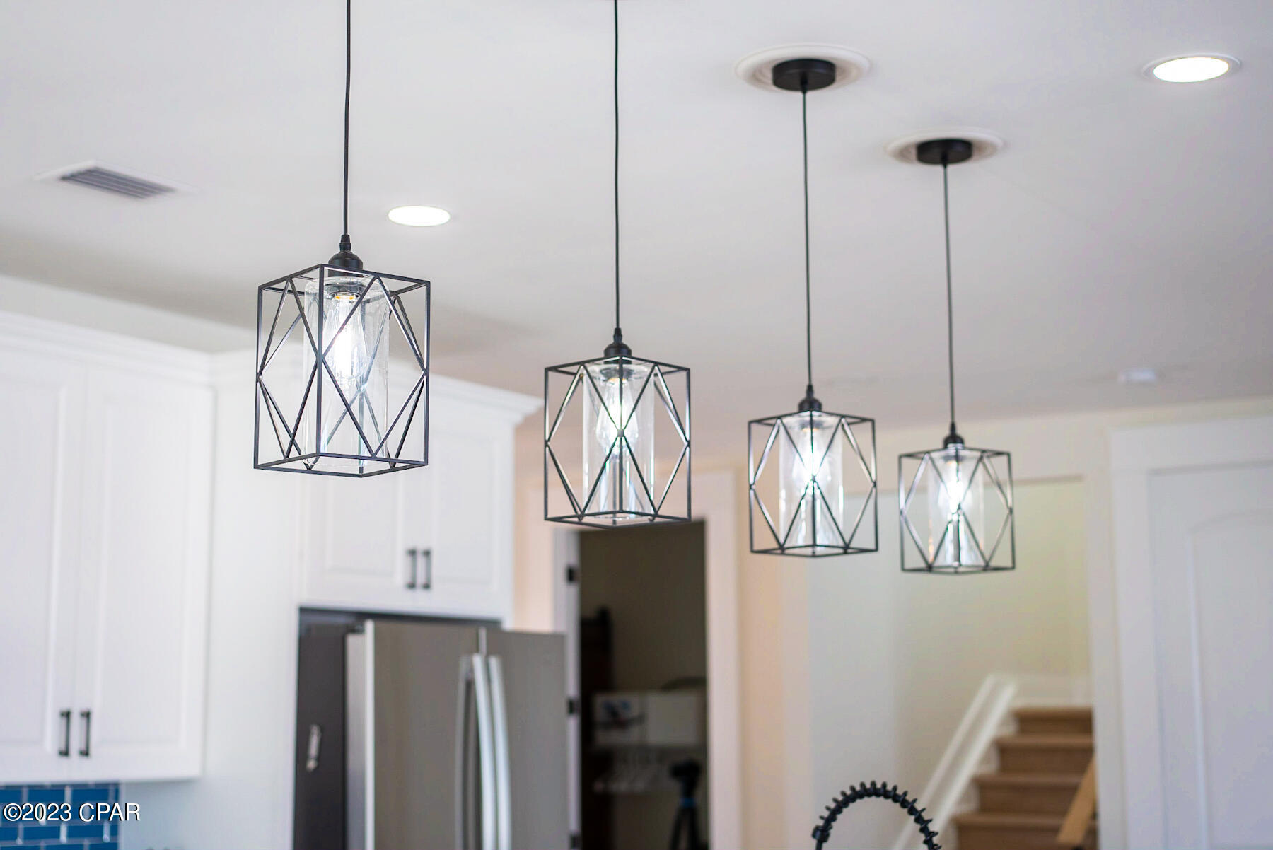 Laguna Beach Estates 9th Add - Residential