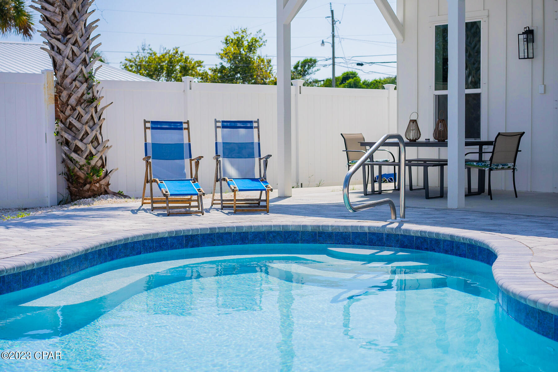 Laguna Beach Estates 9th Add - Residential