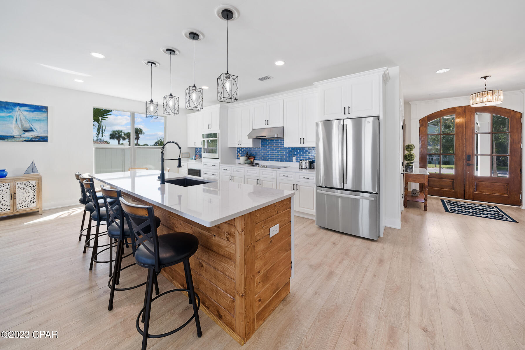 Laguna Beach Estates 9th Add - Residential