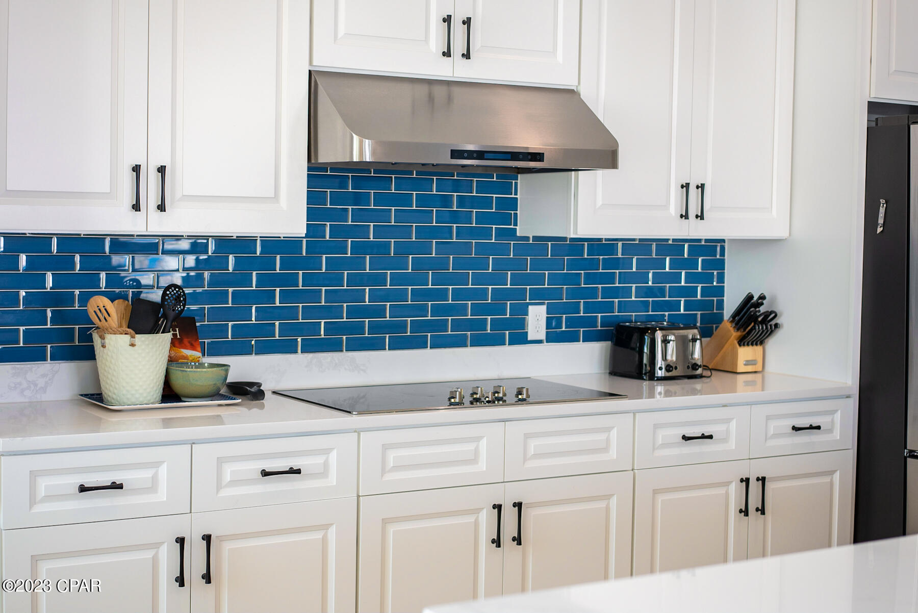 Laguna Beach Estates 9th Add - Residential