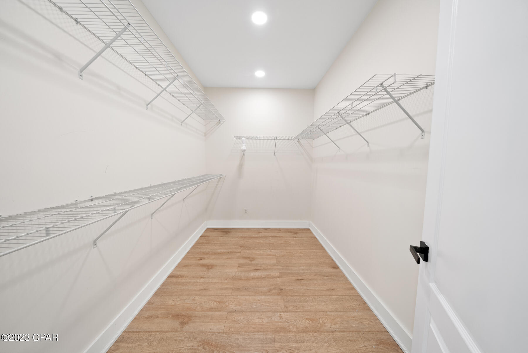 Laguna Beach Estates 9th Add - Residential