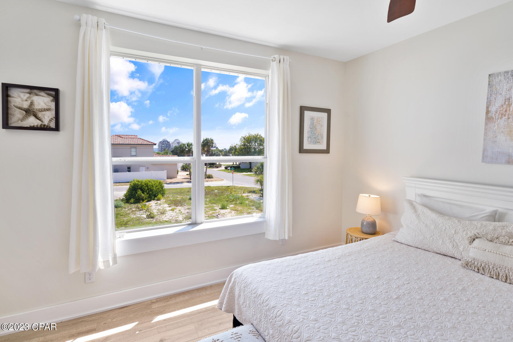 Laguna Beach Estates 9th Add - Residential