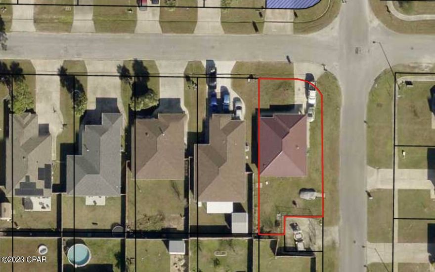 Lot is cleared! If your looking to purchase A residential ready buildable lot with a 20 minute drive to the beach, here it is! its in a great location with public sewer and public water ready for connection! This lot Is also in a X-flood zone area!