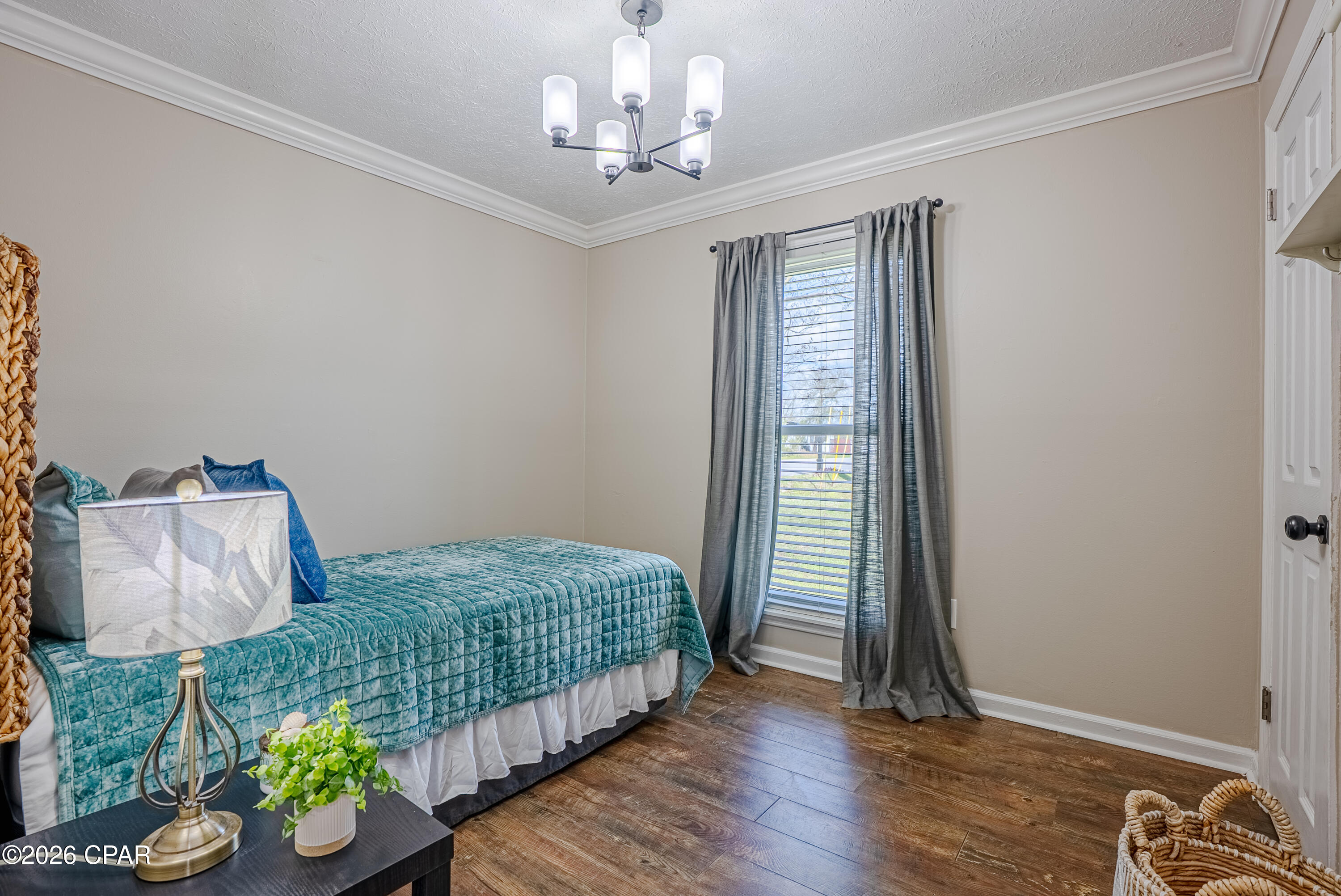 King Estates Unit 2 - Residential Lease