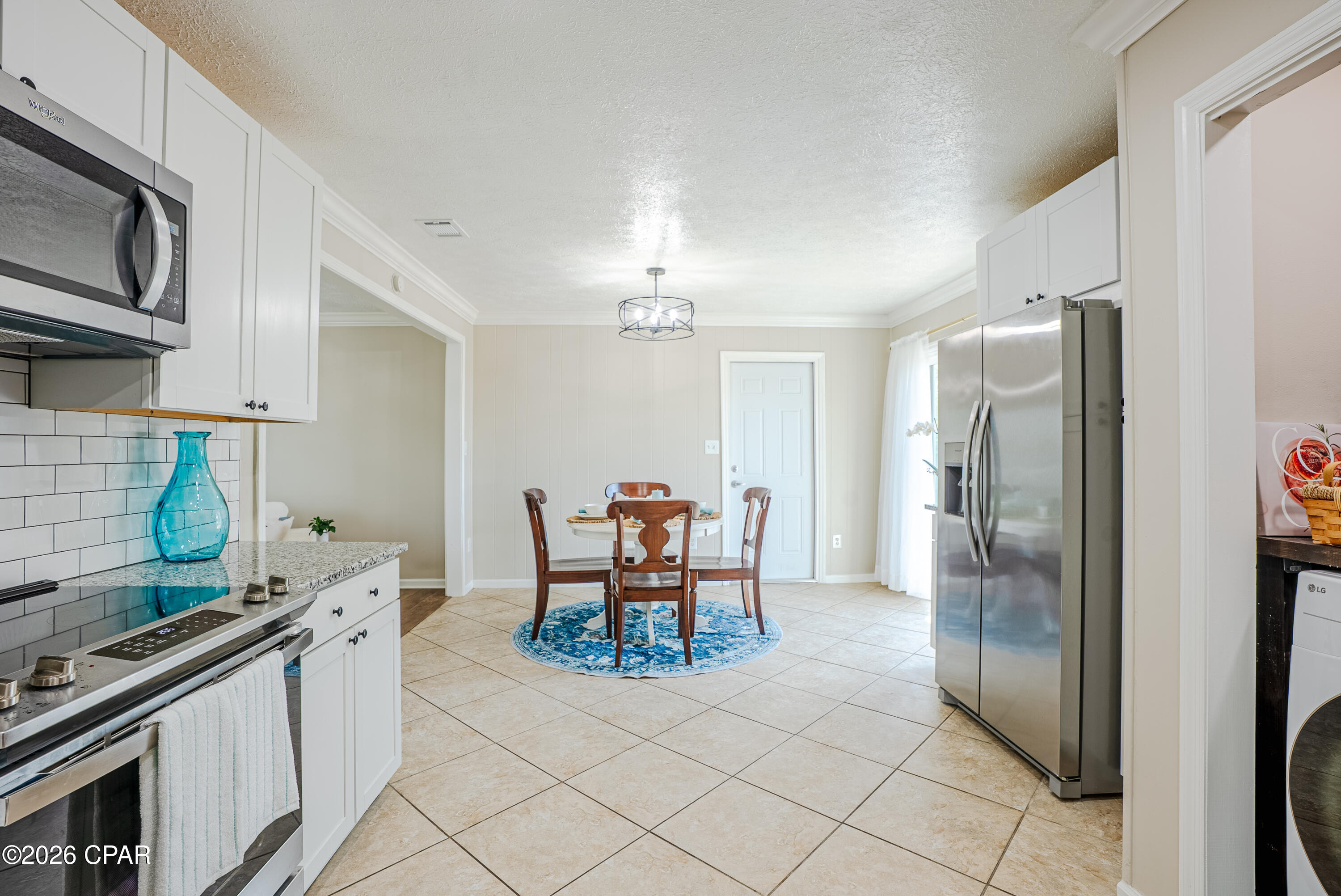 King Estates Unit 2 - Residential Lease
