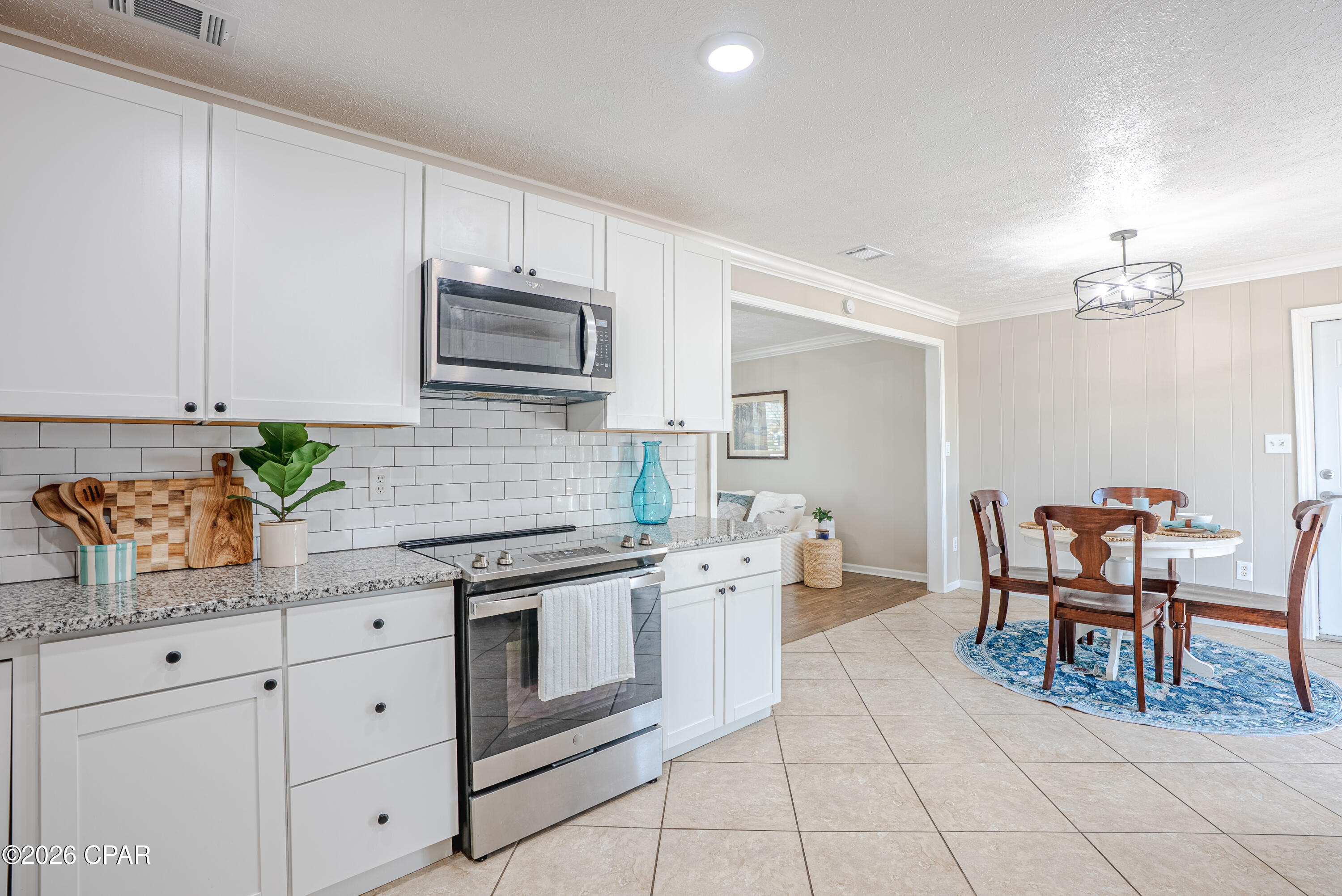 King Estates Unit 2 - Residential Lease
