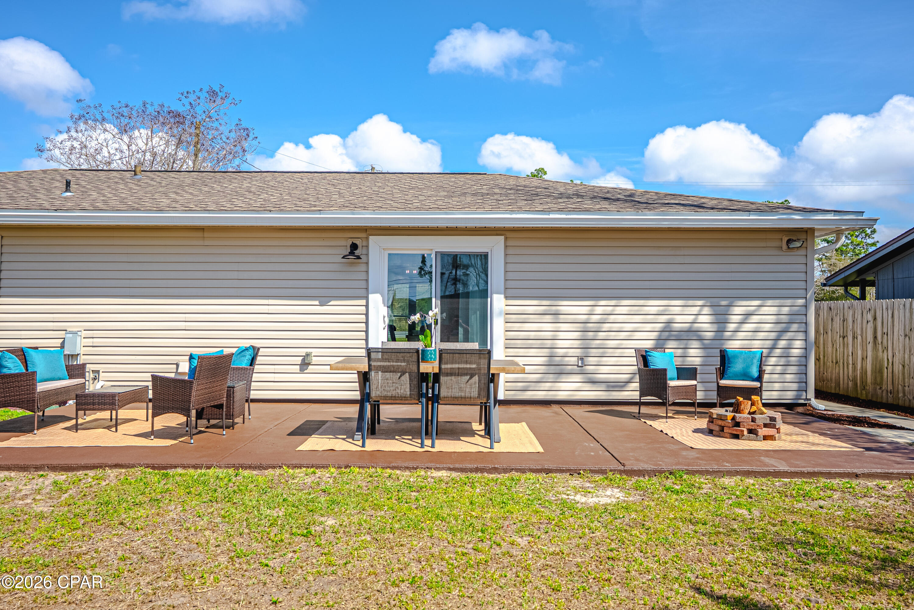 King Estates Unit 2 - Residential Lease