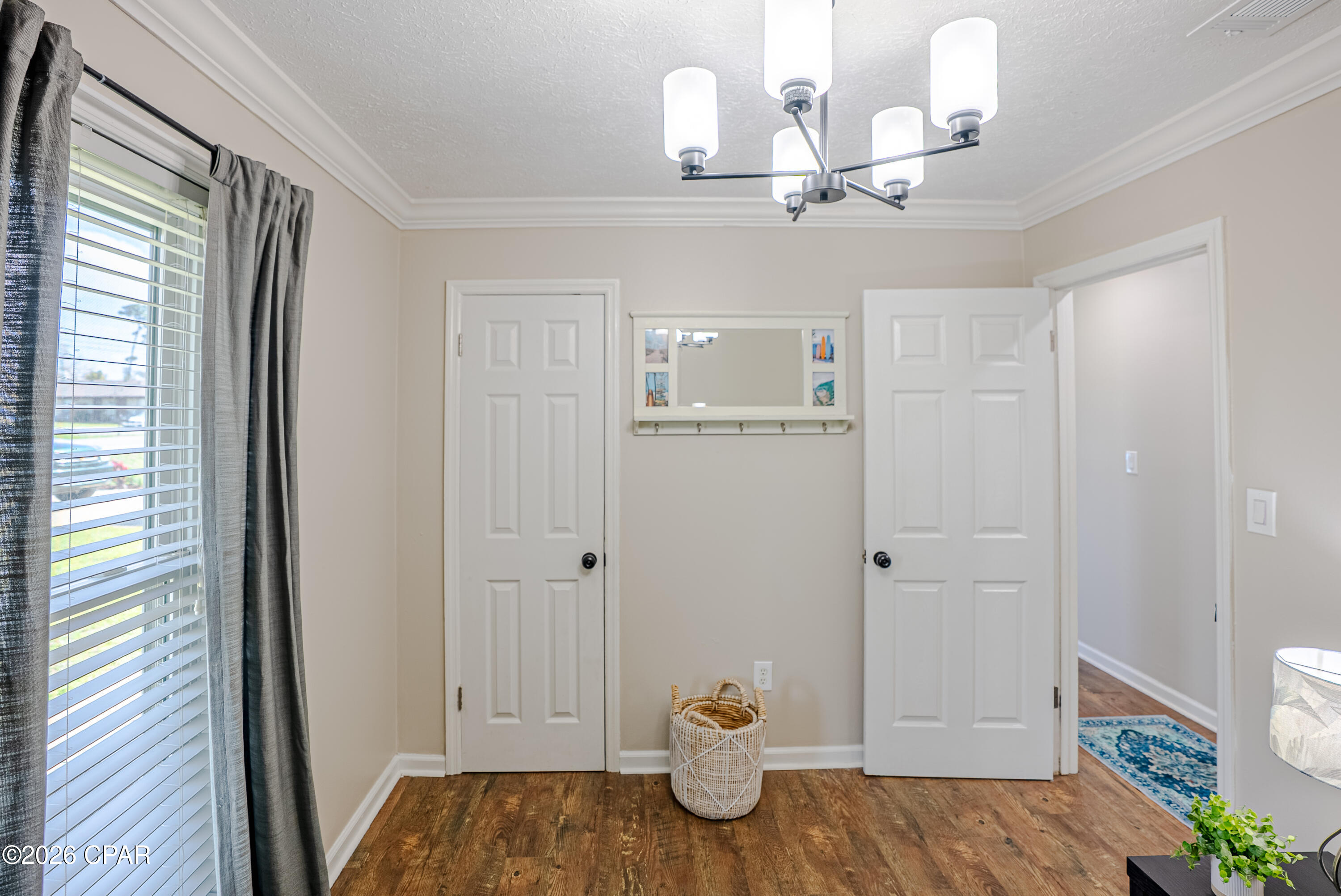 King Estates Unit 2 - Residential Lease