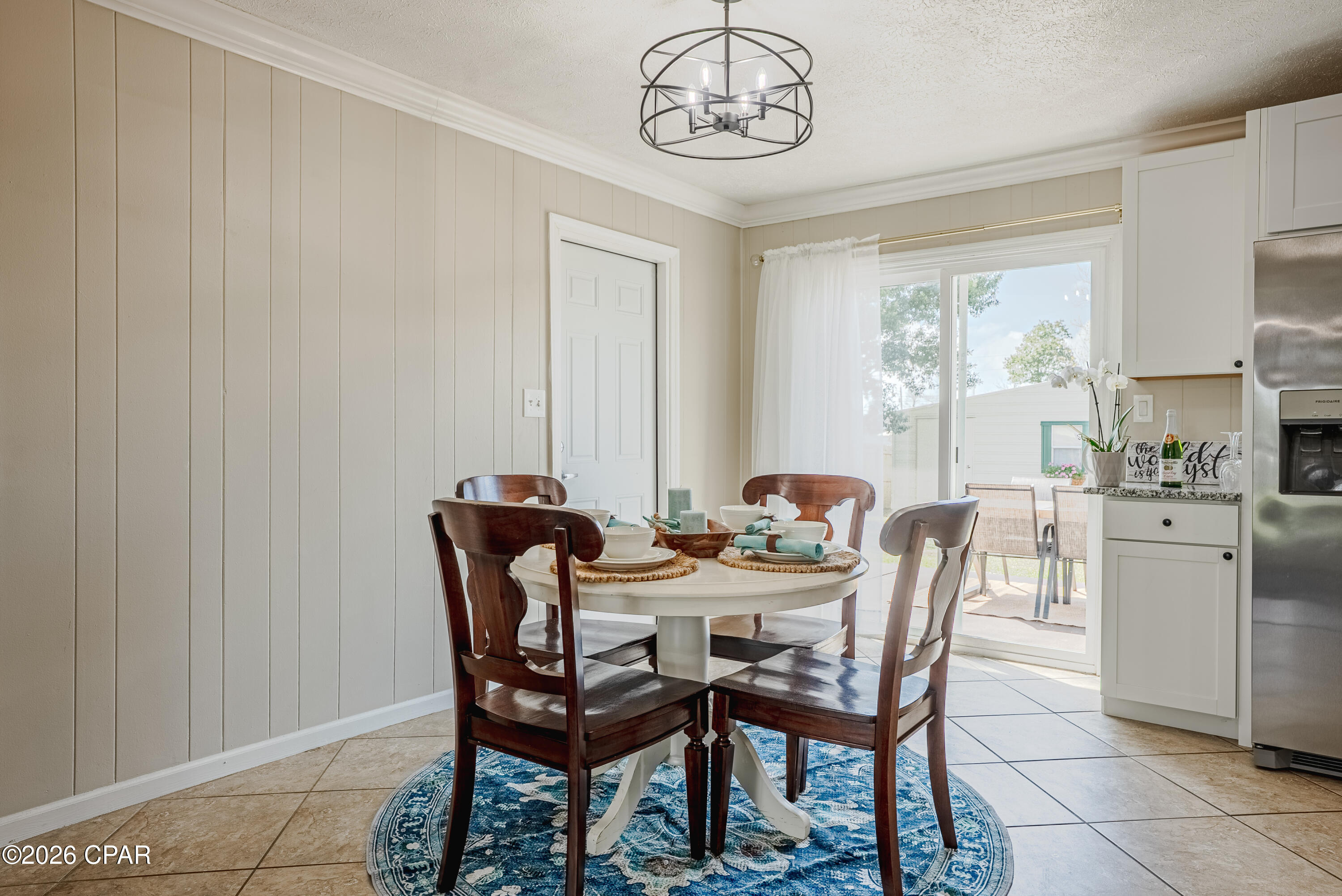 King Estates Unit 2 - Residential Lease