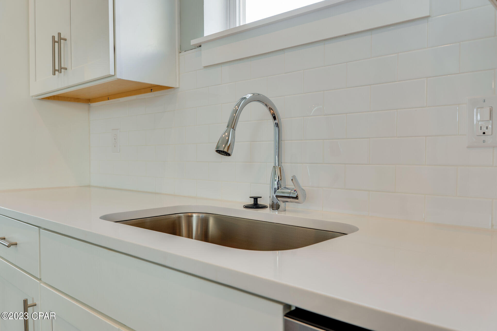 Lagoon Manor - Residential