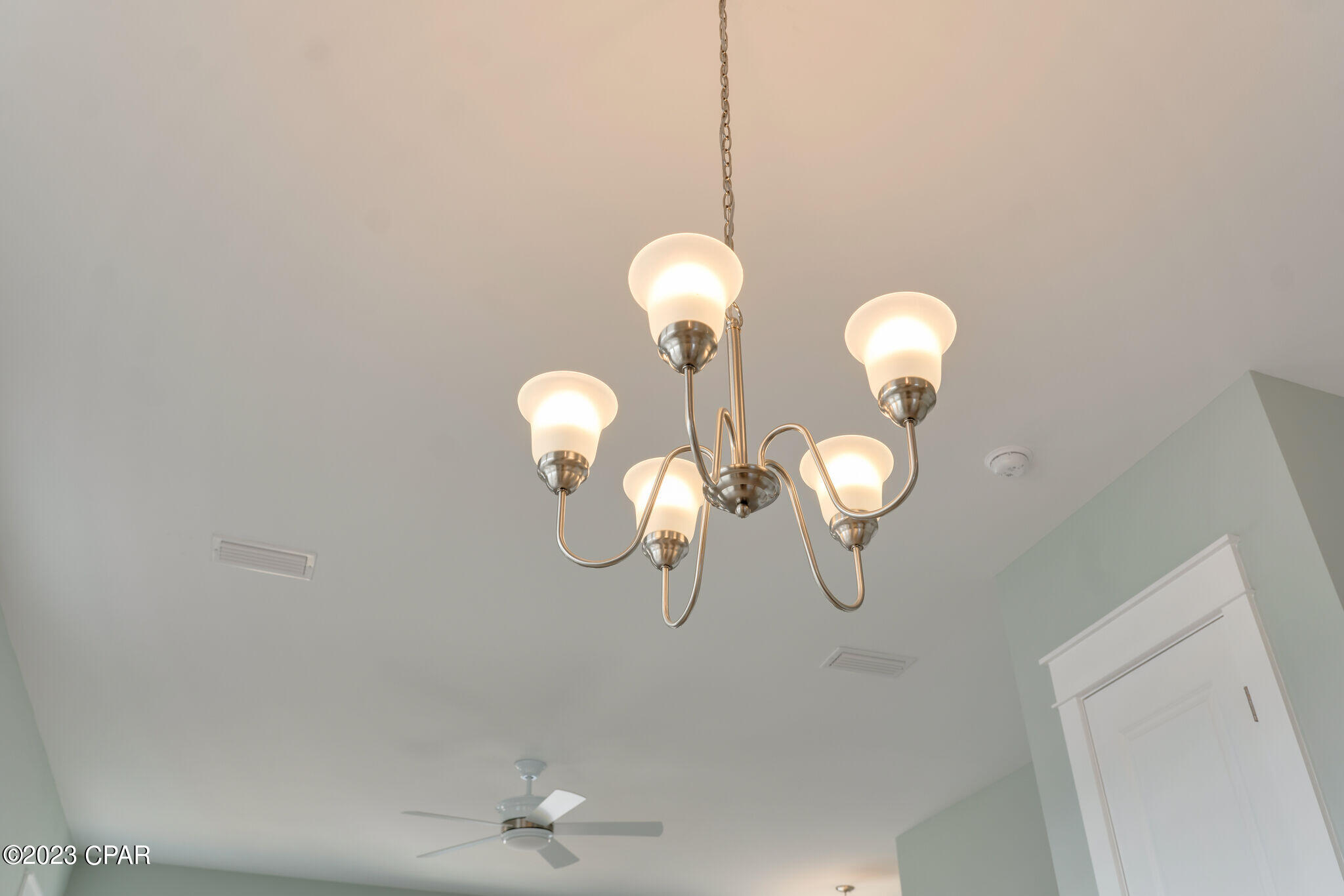 Lagoon Manor - Residential