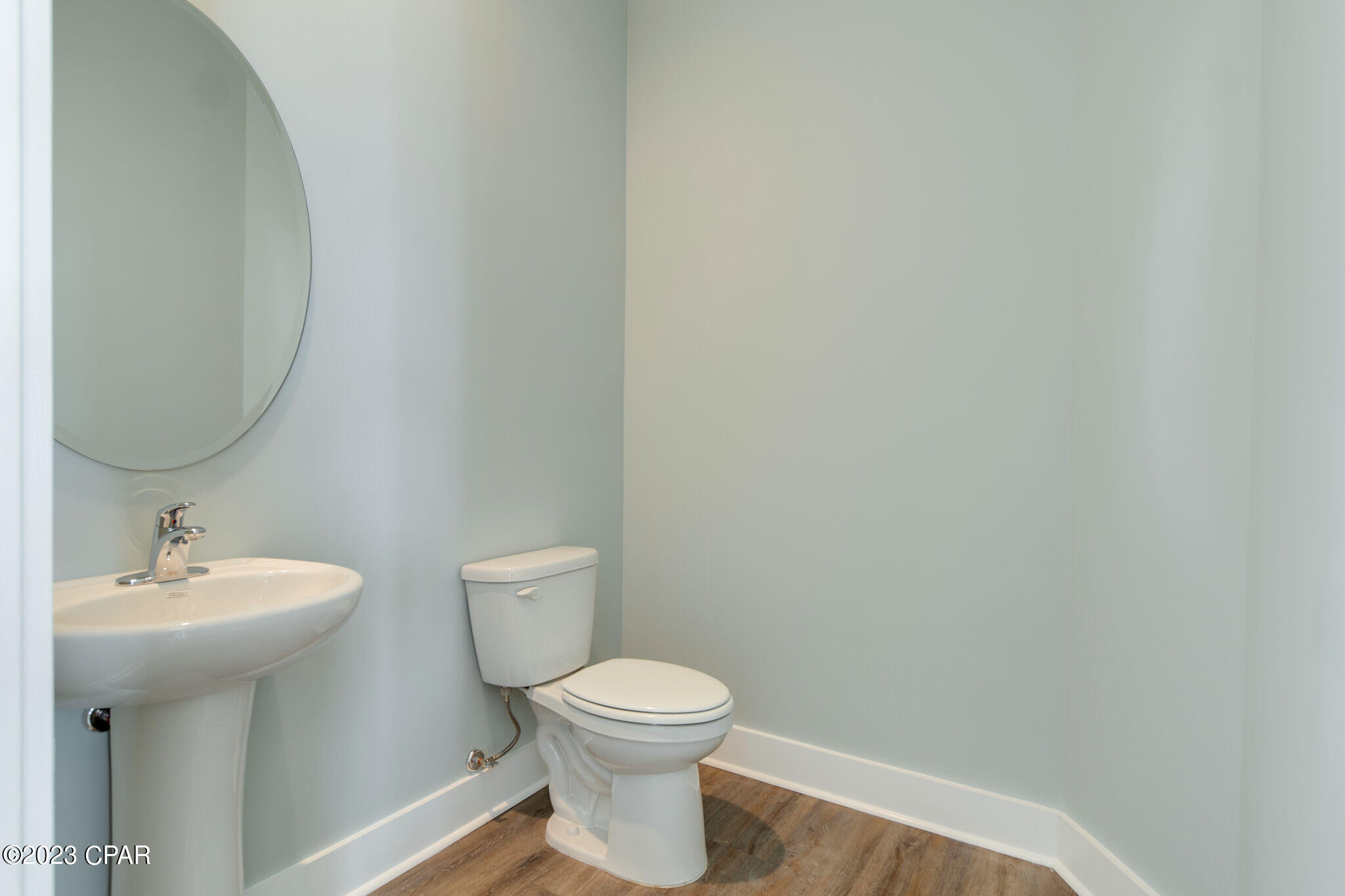 Lagoon Manor - Residential