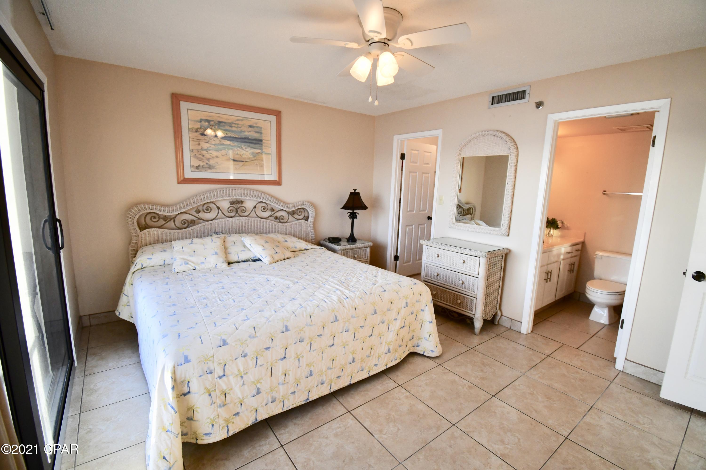 The Commodore - Residential