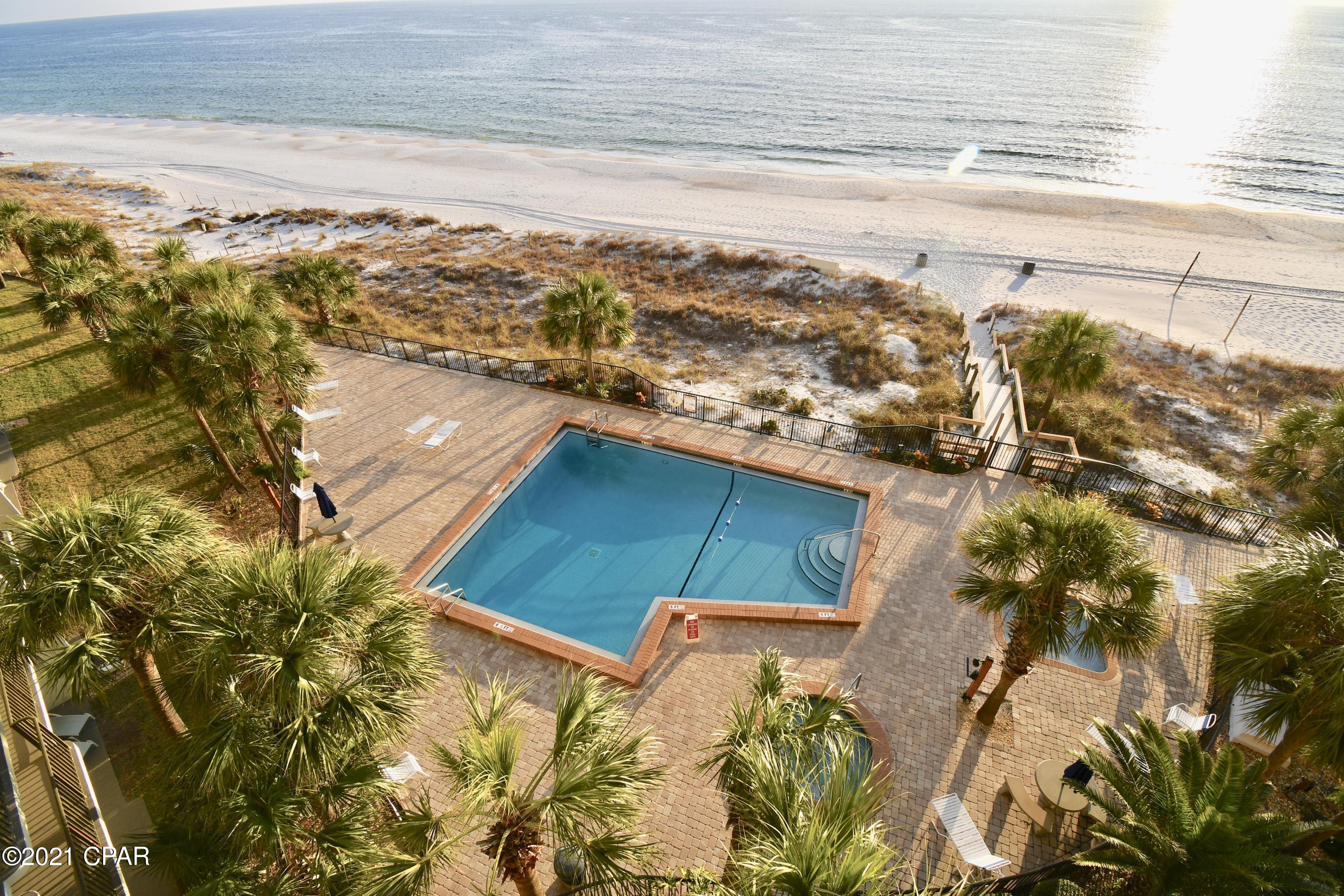 The Commodore - Residential