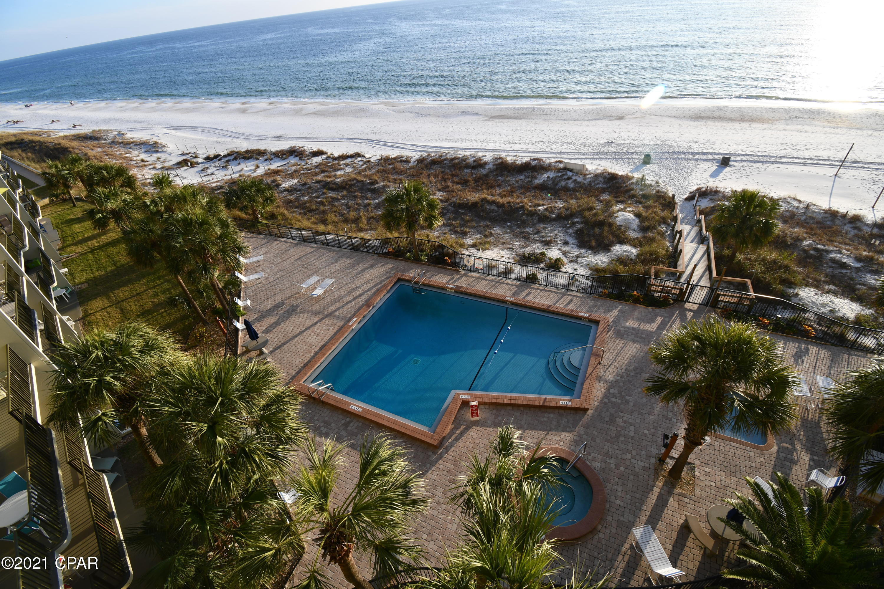 The Commodore - Residential