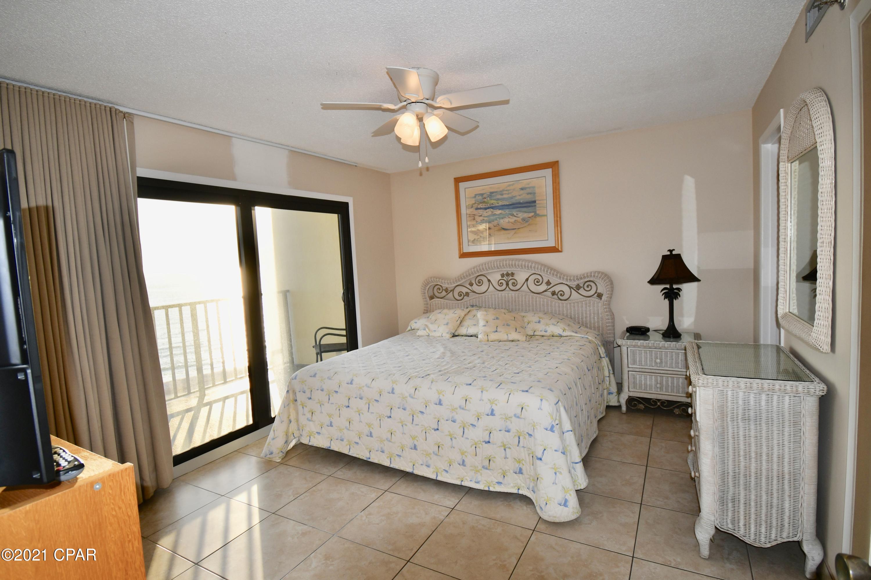 The Commodore - Residential