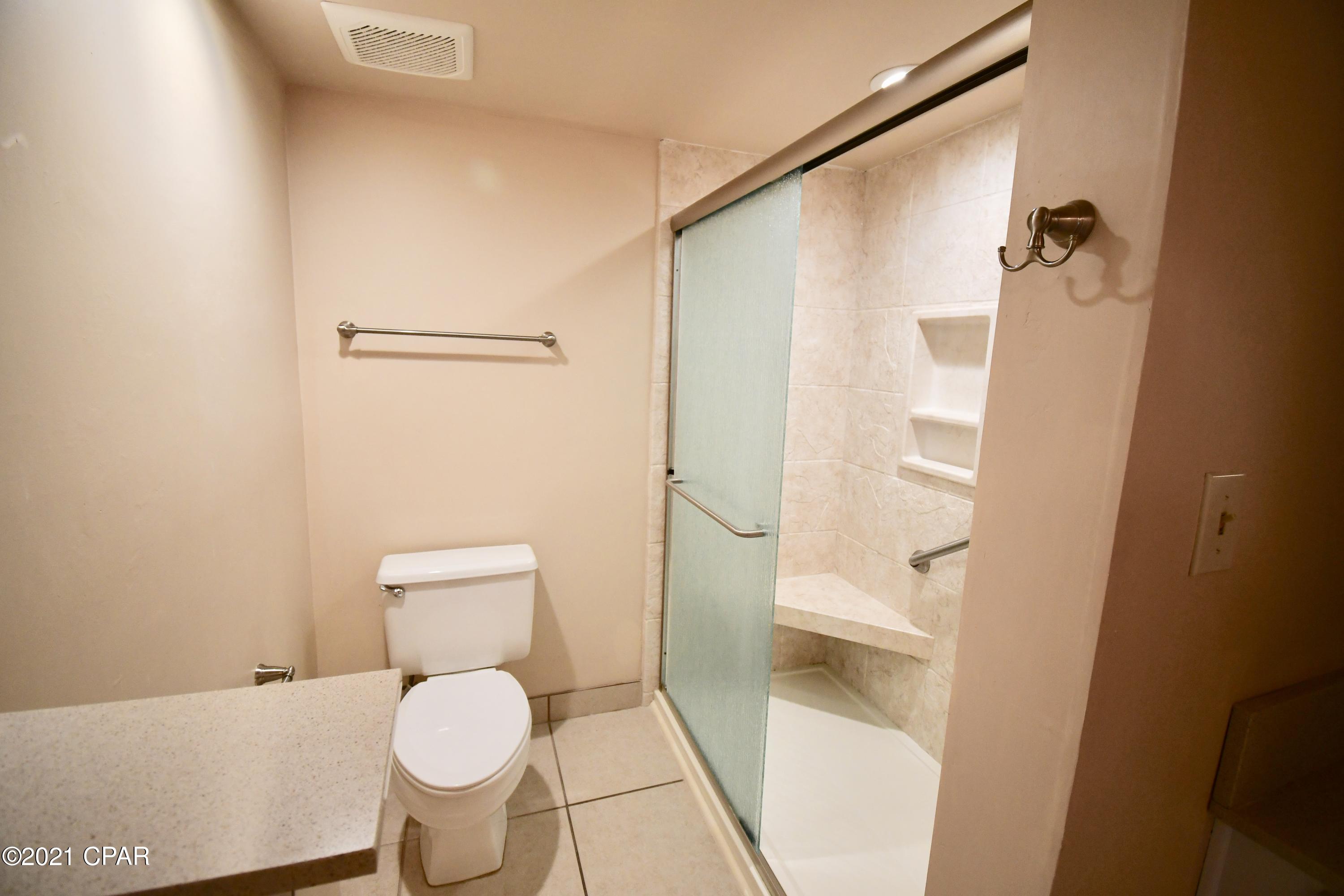 The Commodore - Residential