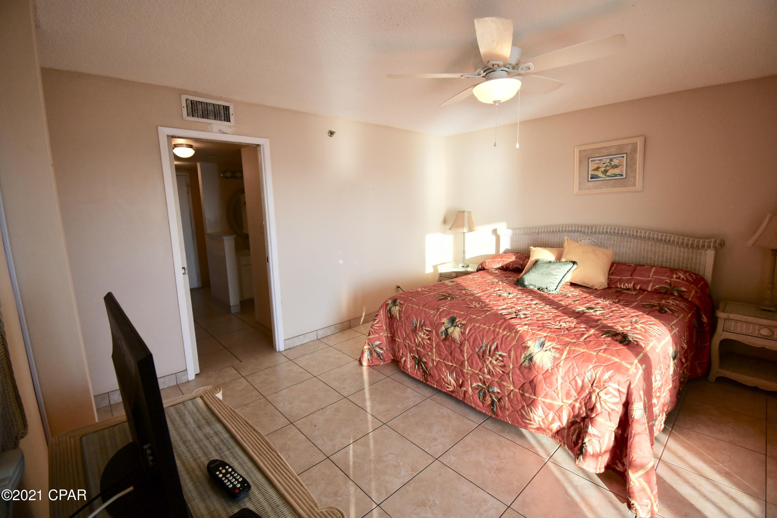 The Commodore - Residential