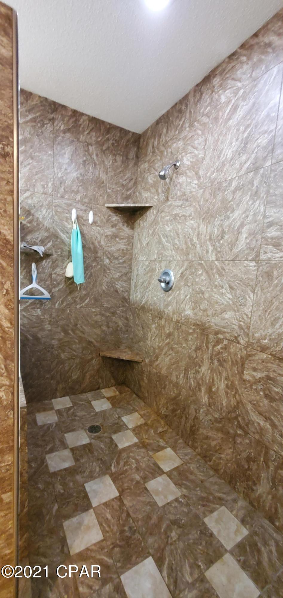 Leisure Lakes 1st Add - Residential