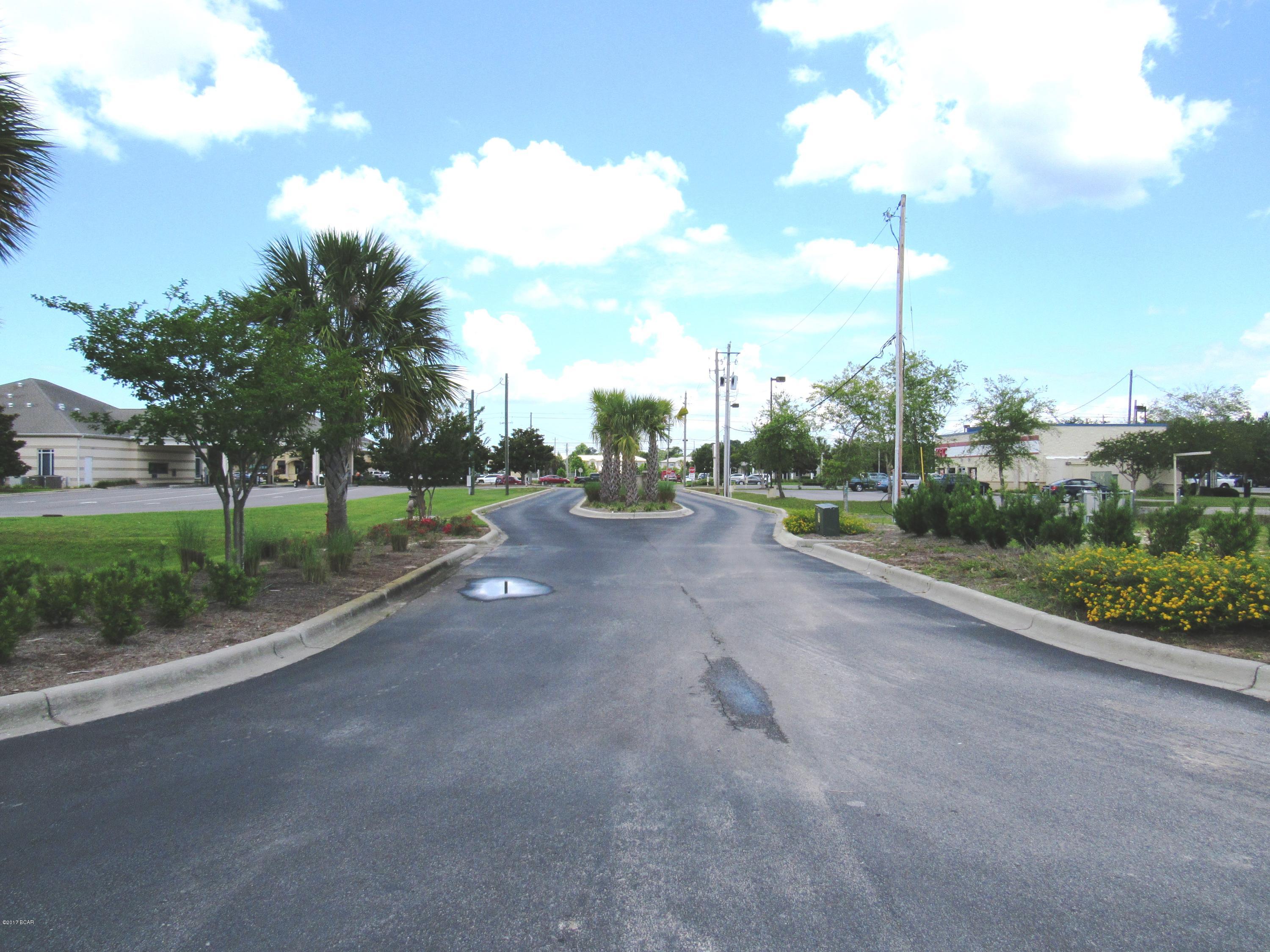 Lynn Haven Proffessional Center - Commercial Lease