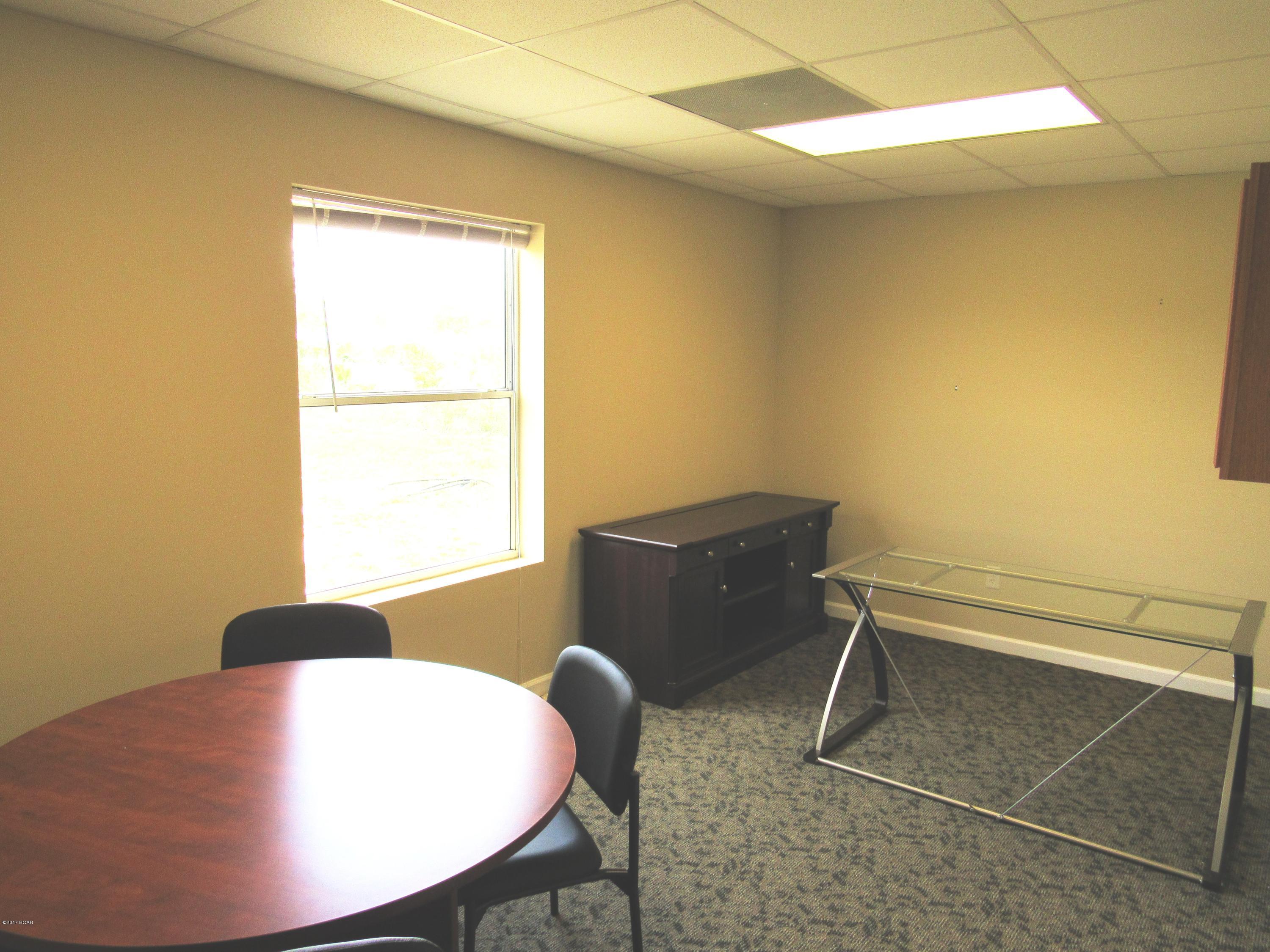 Lynn Haven Proffessional Center - Commercial Lease