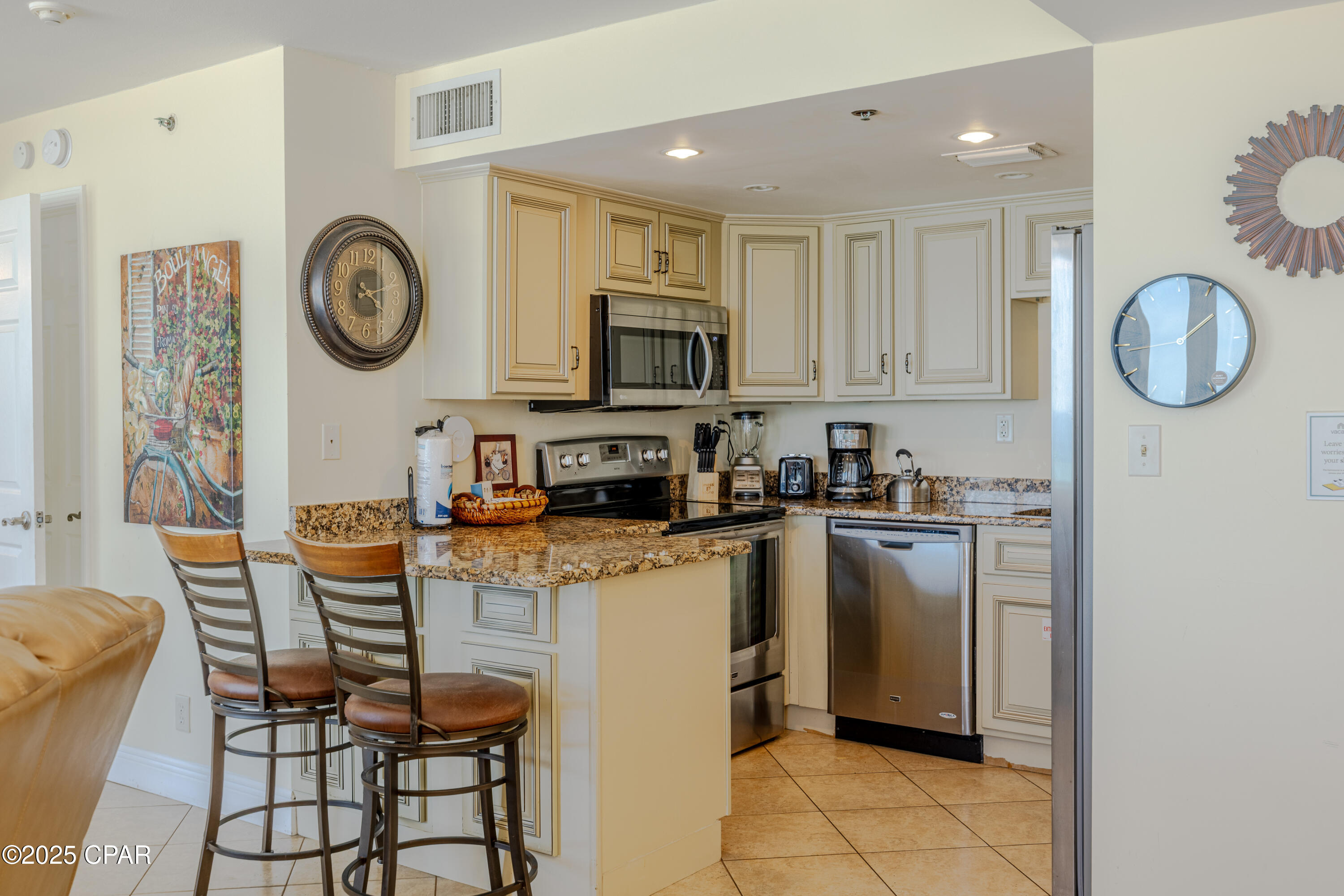 Sunbird Condo - Residential