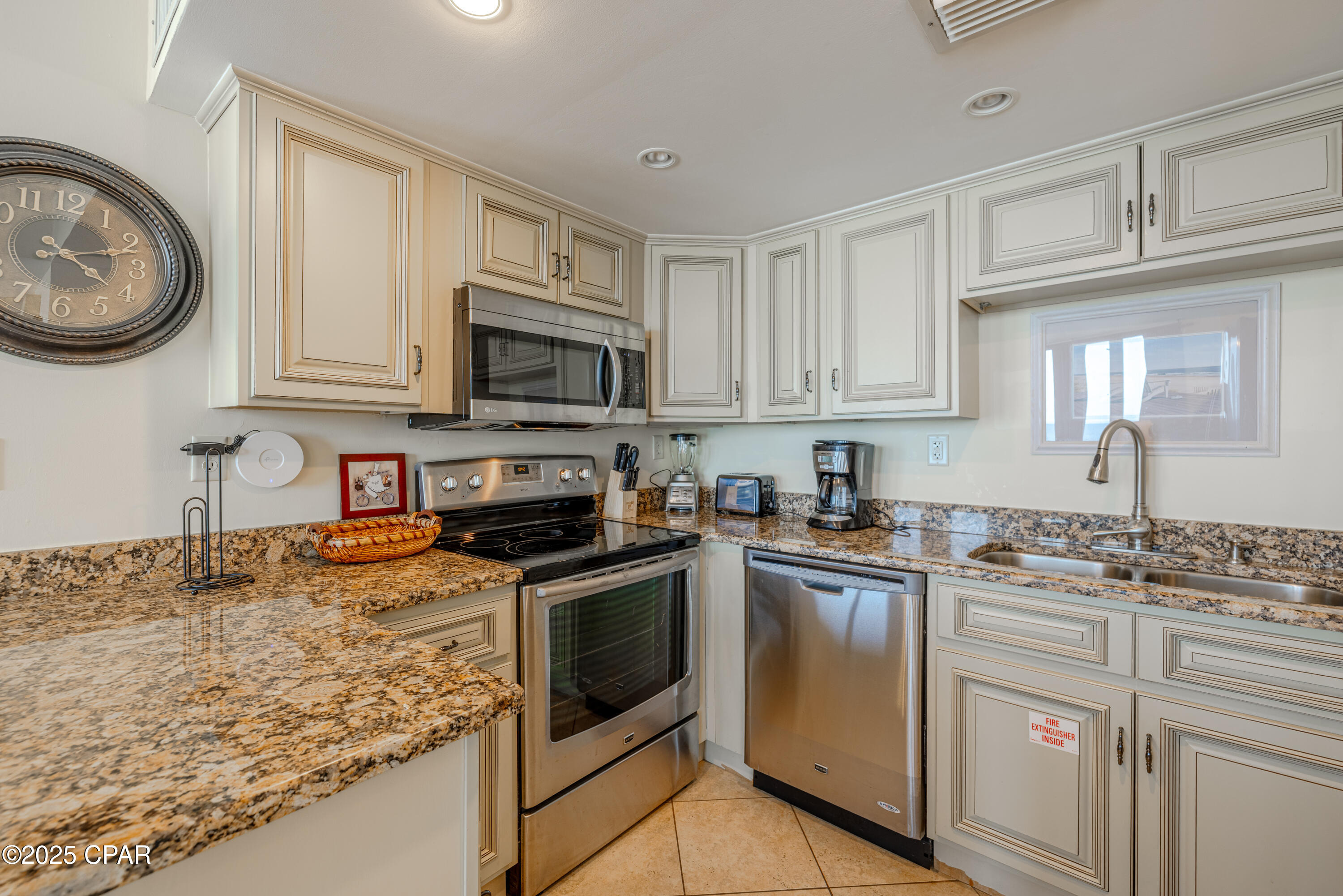 Sunbird Condo - Residential