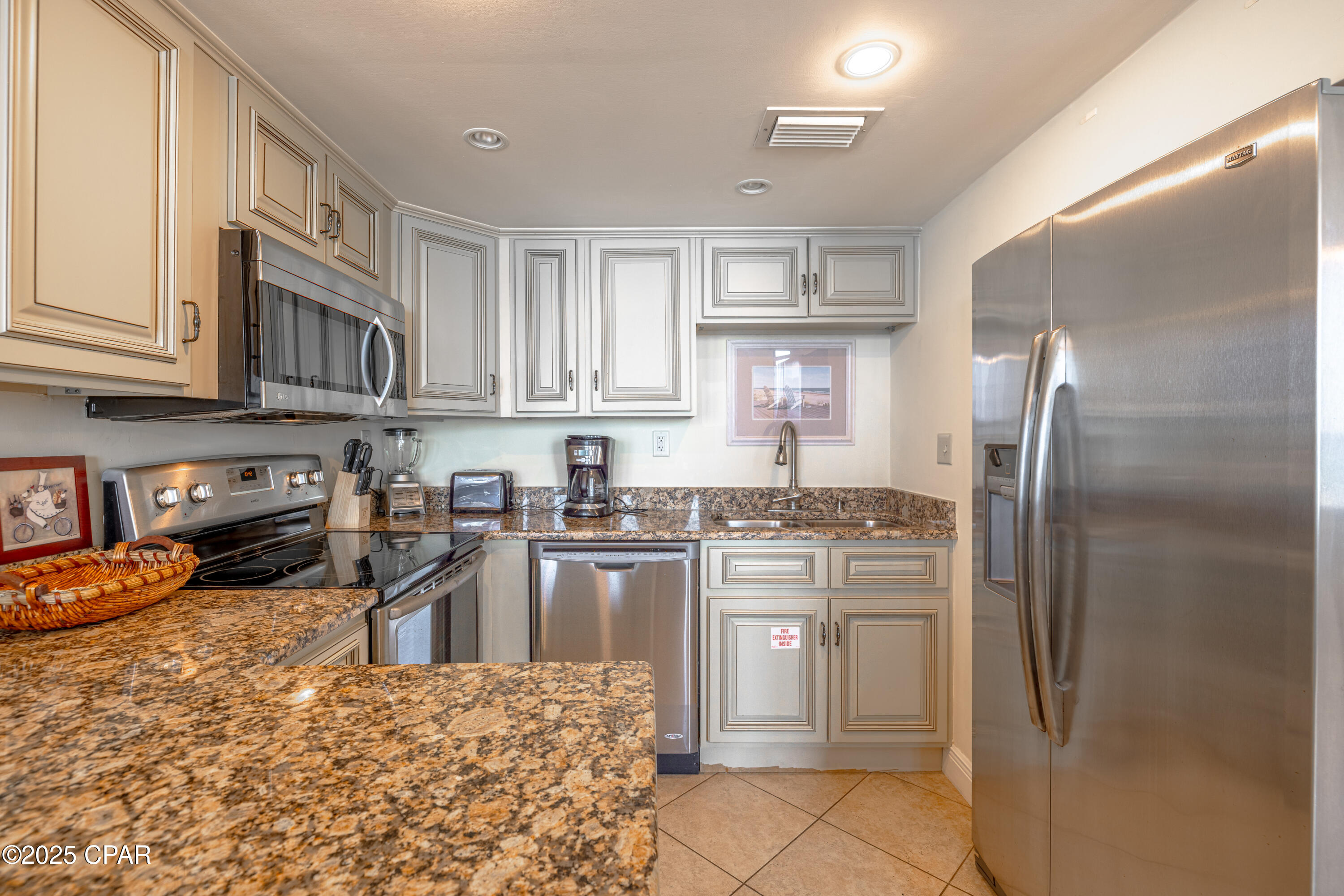 Sunbird Condo - Residential