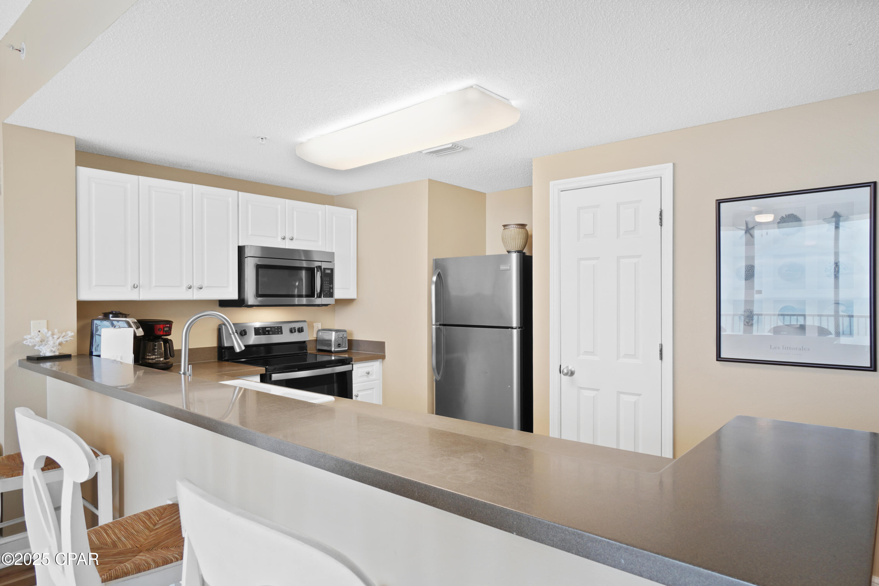 Majestic Beach Tower I - Residential