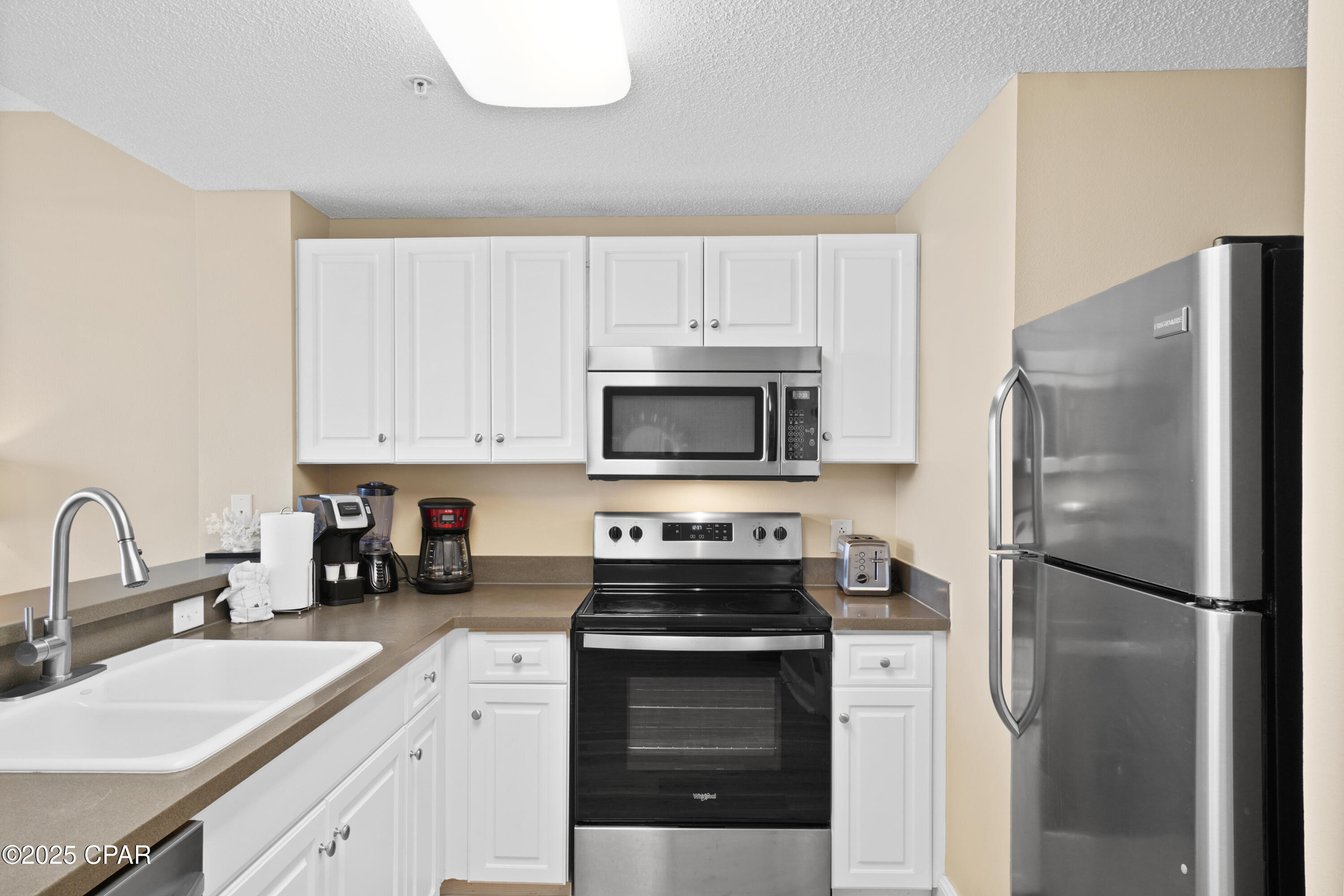 Majestic Beach Tower I - Residential