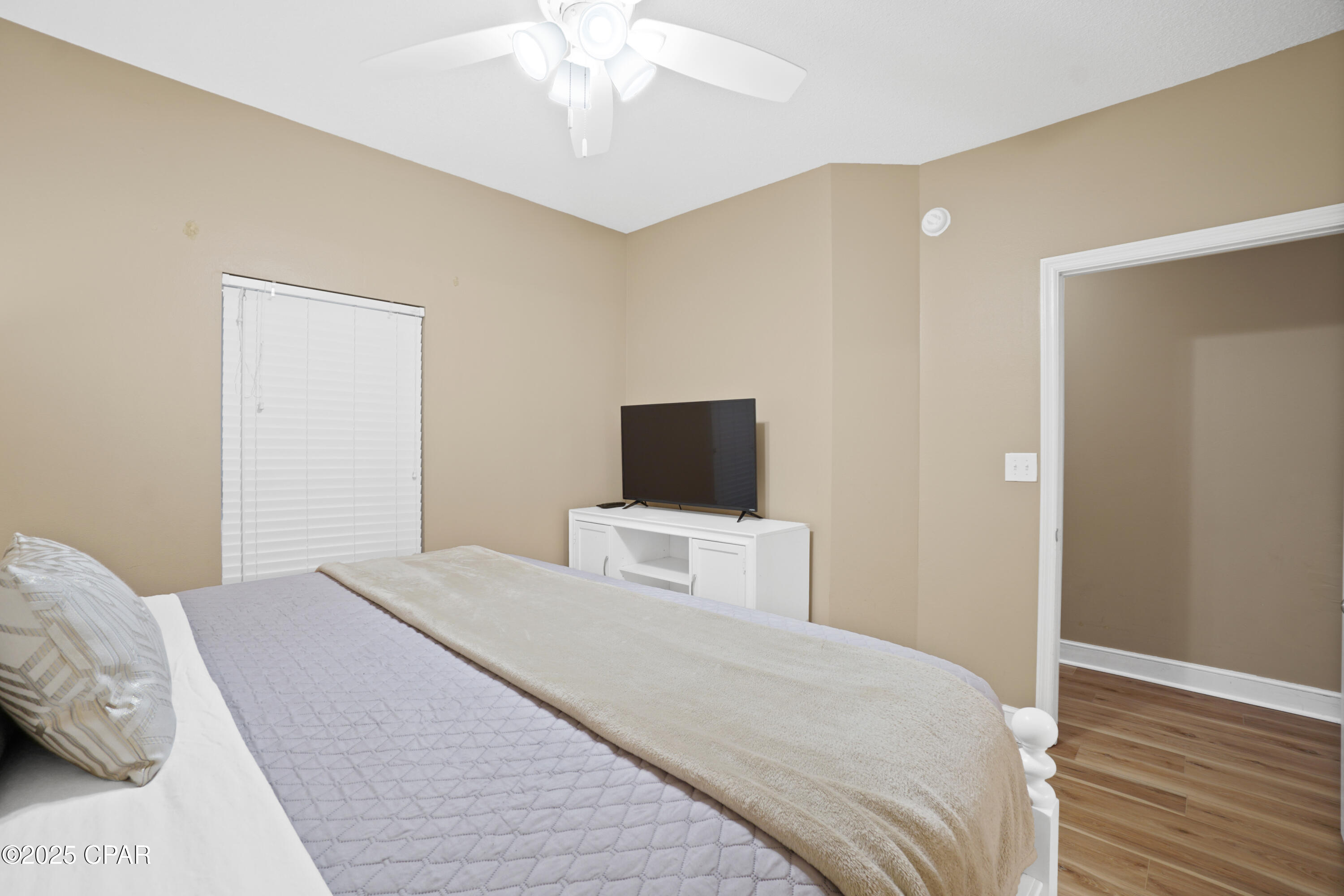 Majestic Beach Tower I - Residential