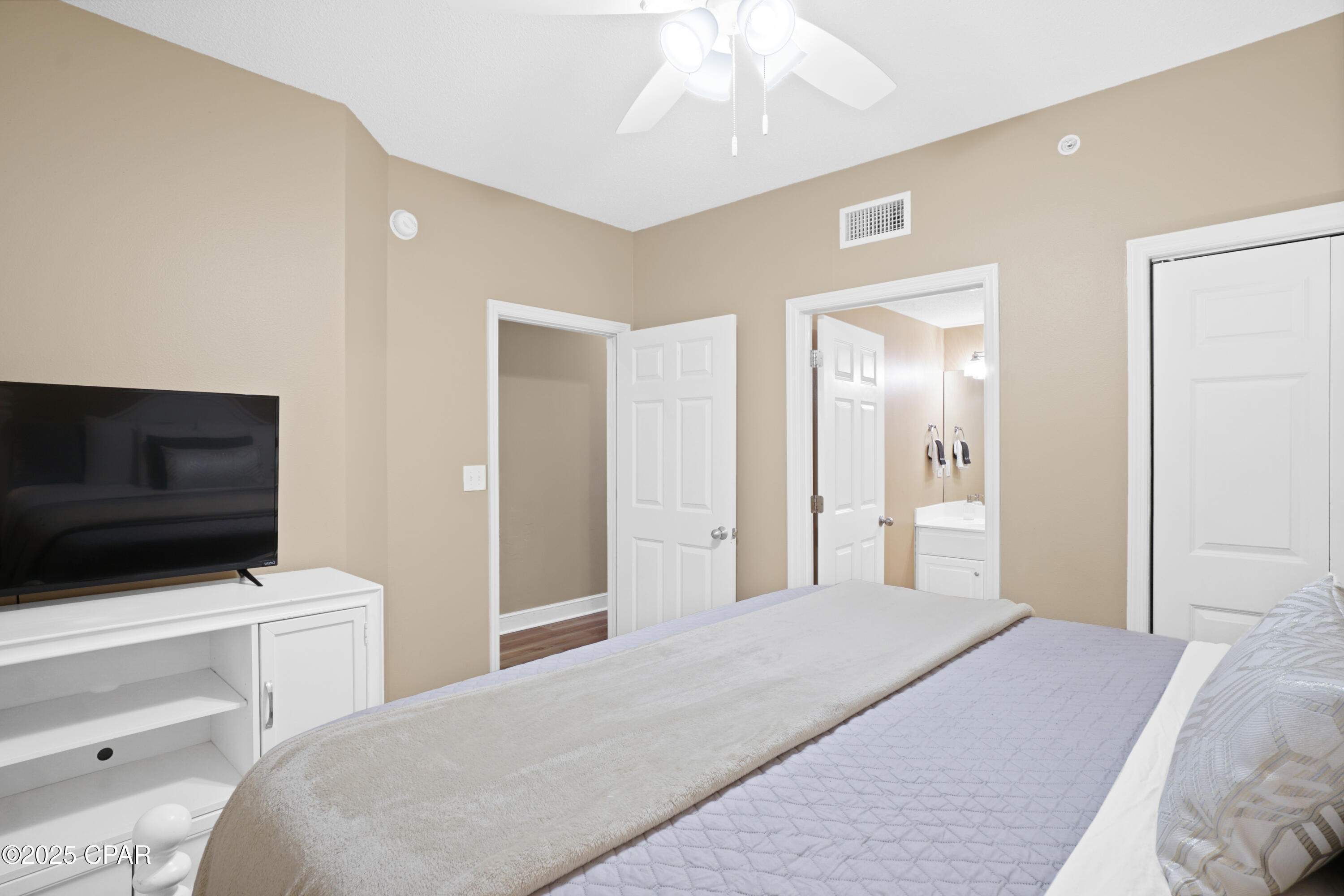 Majestic Beach Tower I - Residential