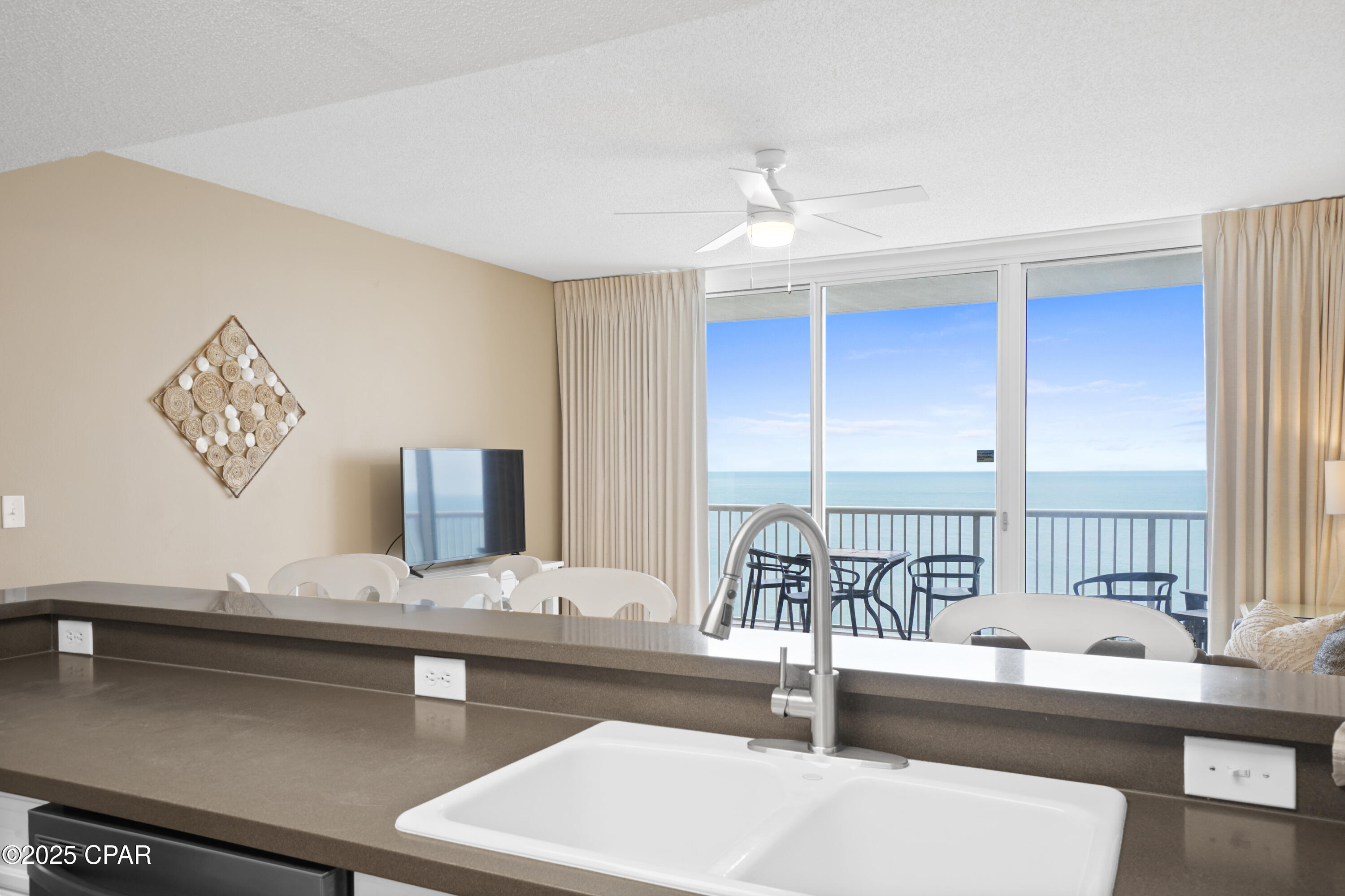 Majestic Beach Tower I - Residential