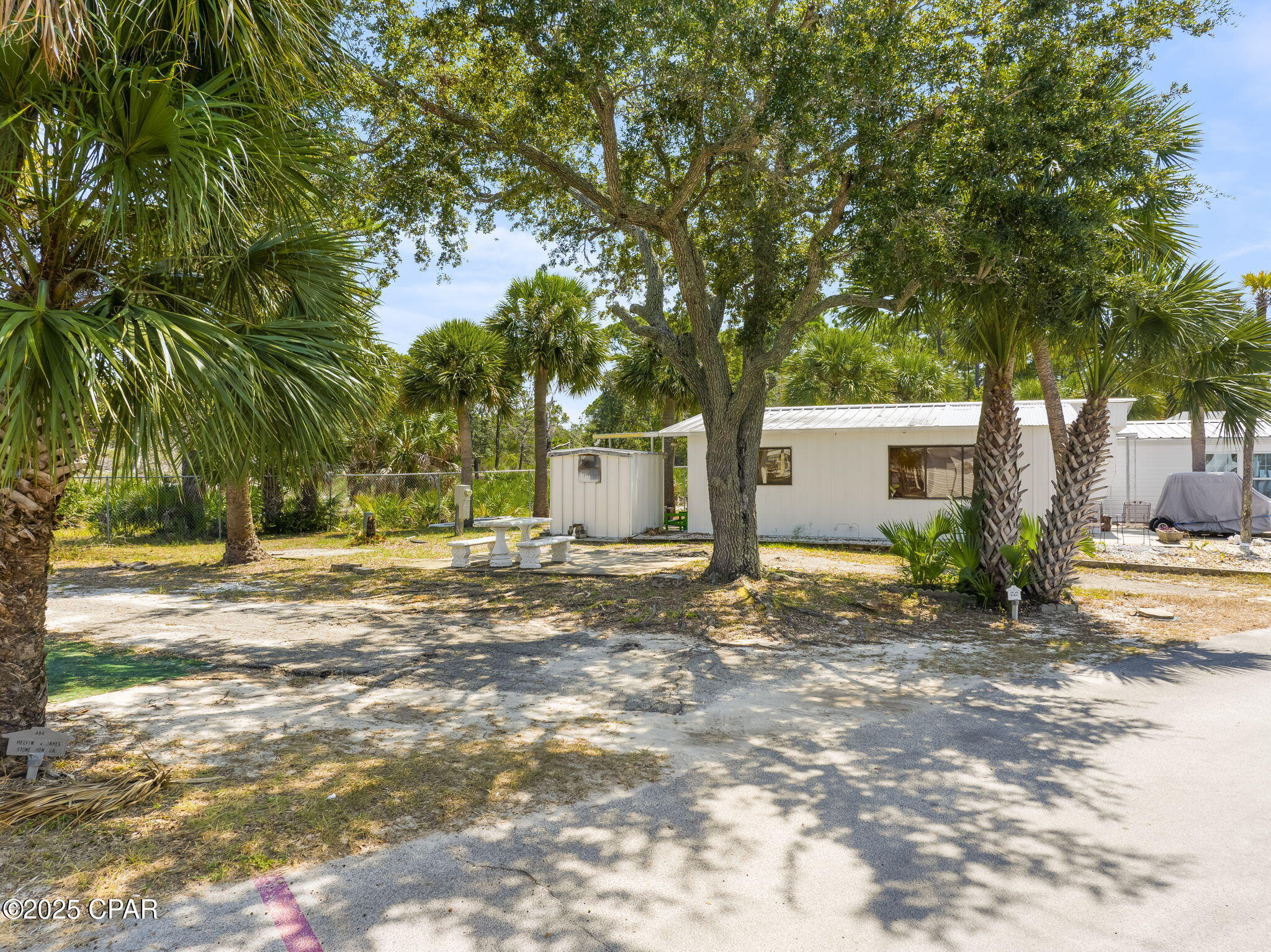 Venture Out Travel Trail - Residential