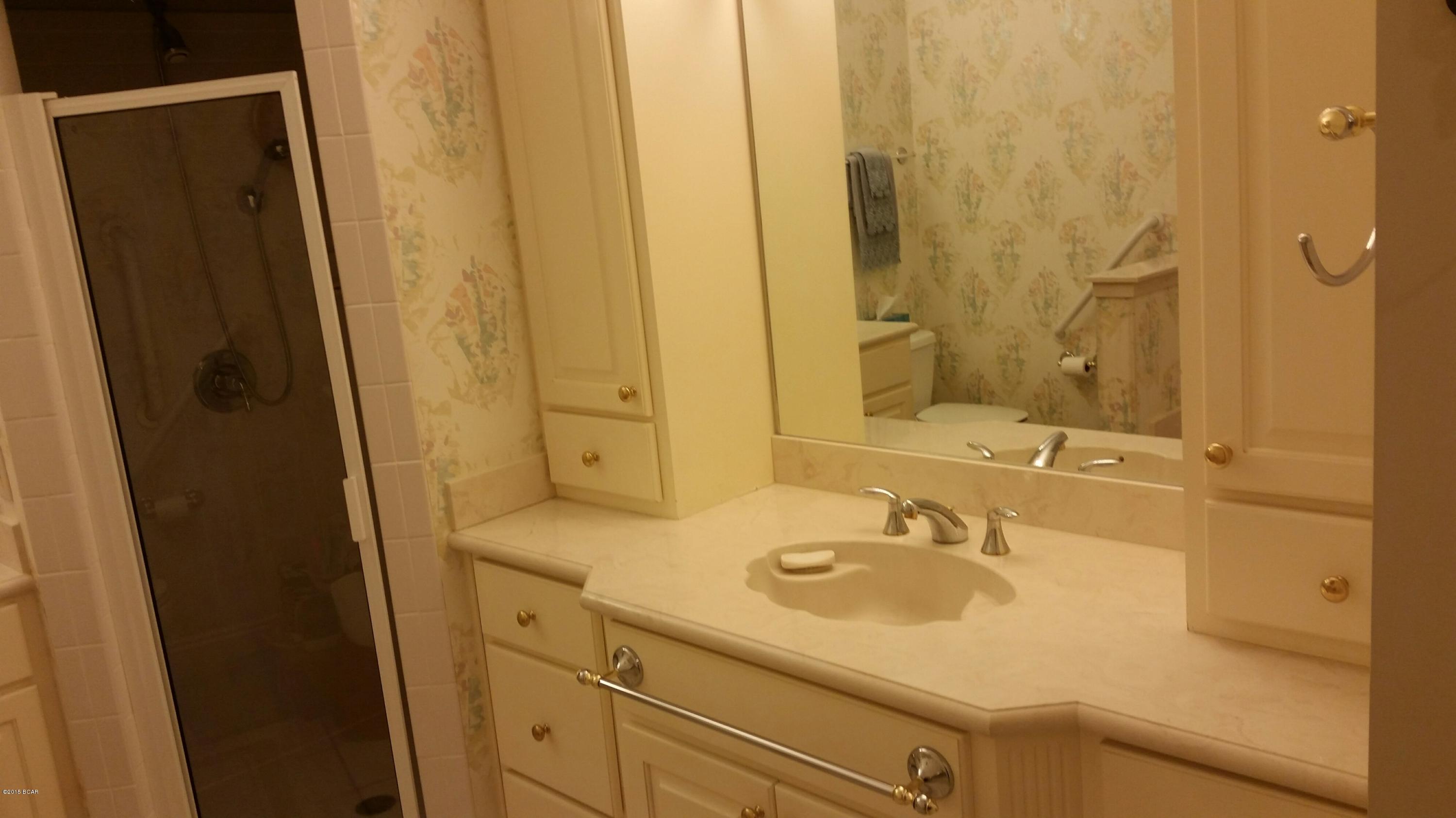 Oaks Plantation - Residential