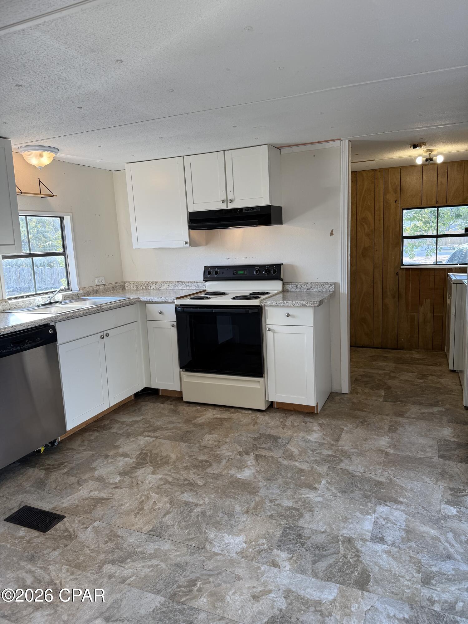 Laguna Beach Estates - Residential