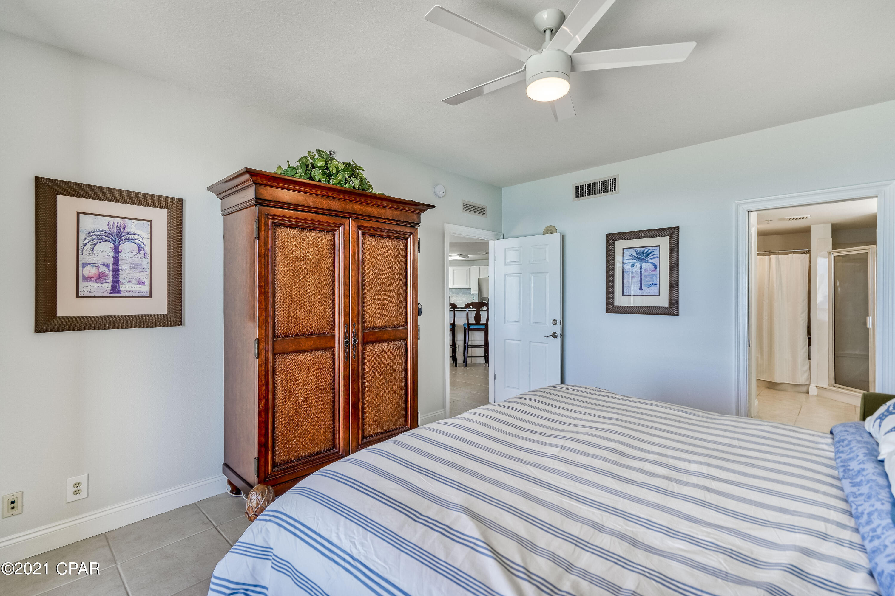 Calypso Towers I - Residential