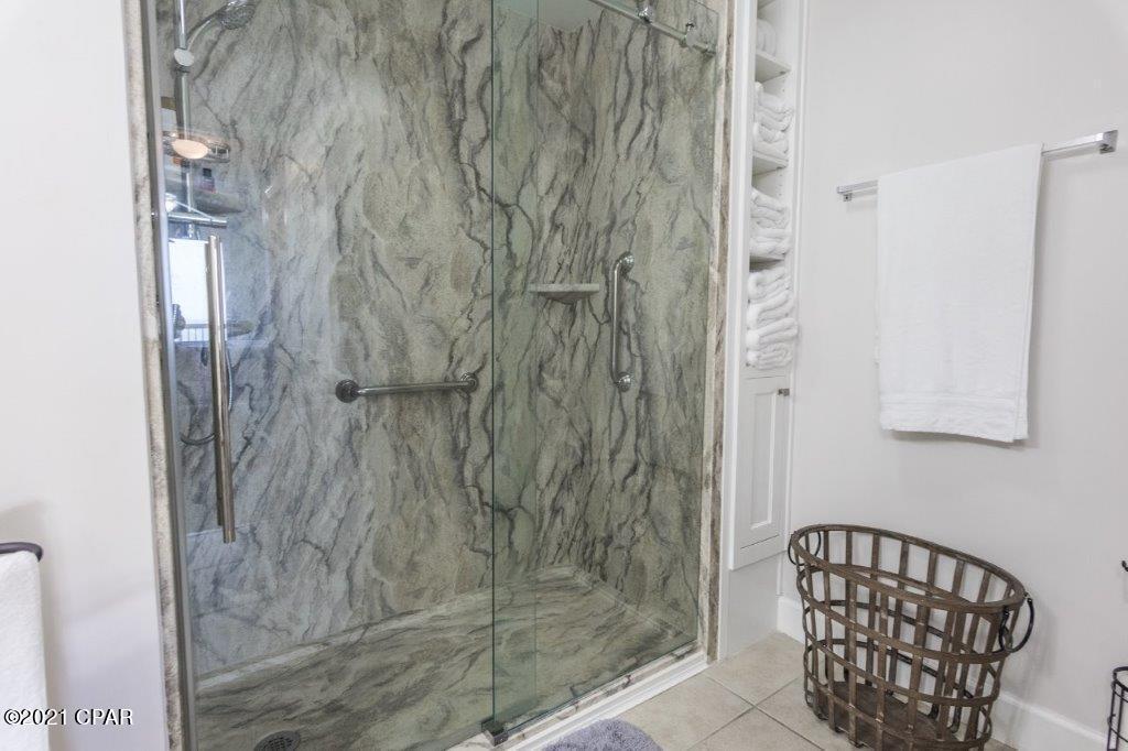 Sunrise Beach - Residential