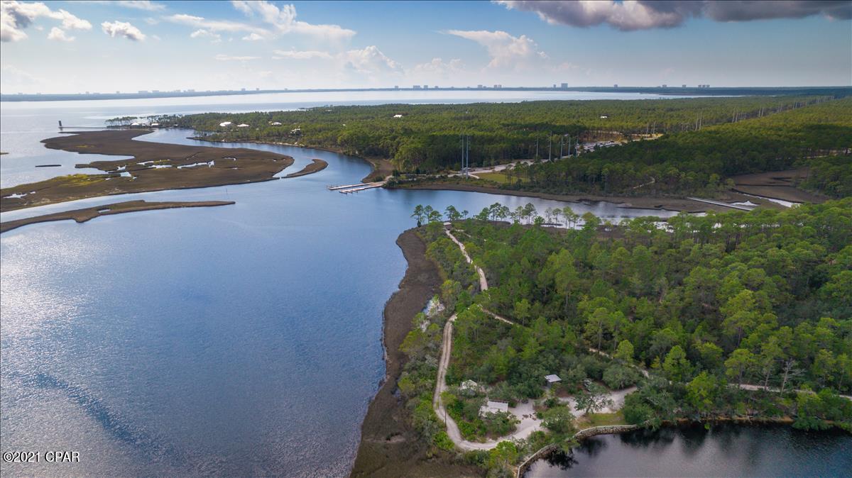 Rivercamps On Crooked Creek - Land