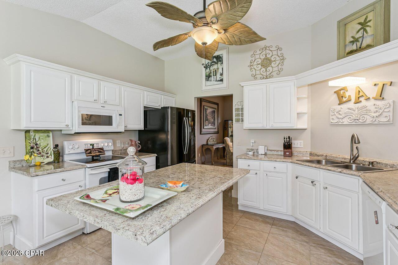 Holly By The Sea - Residential