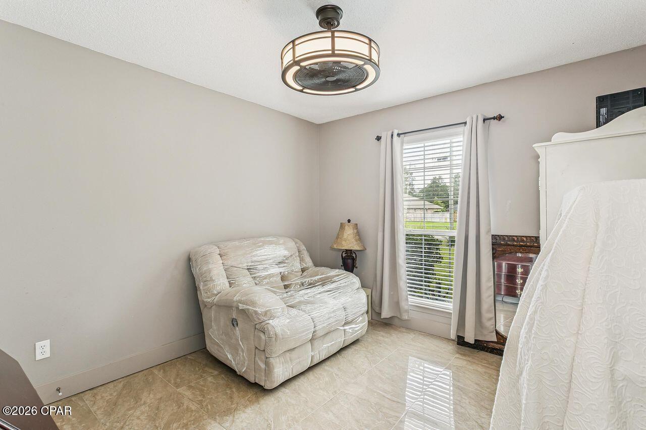 Holly By The Sea - Residential