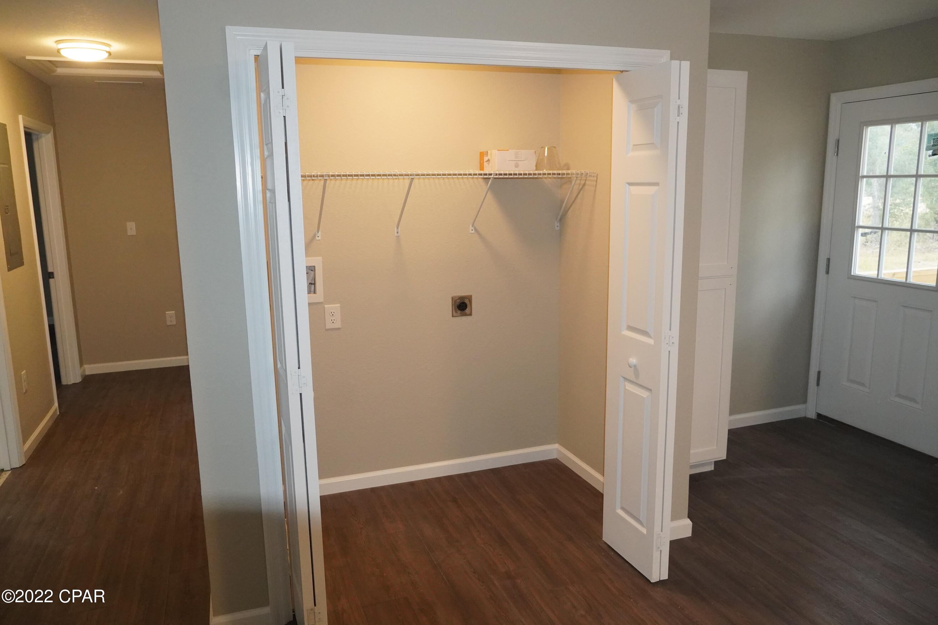 Grand Ridge - Residential