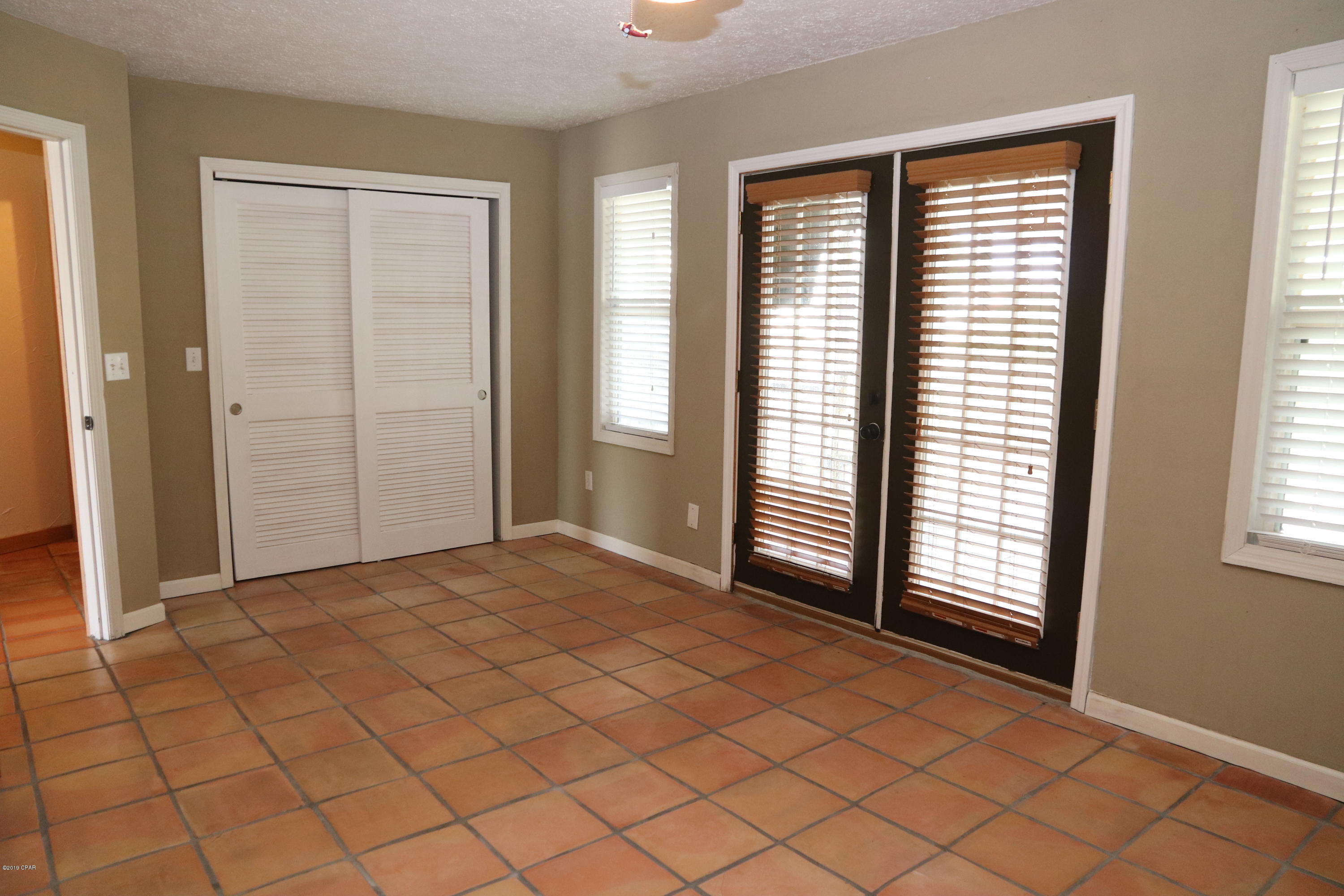 Suntime Beach U-1 - Residential