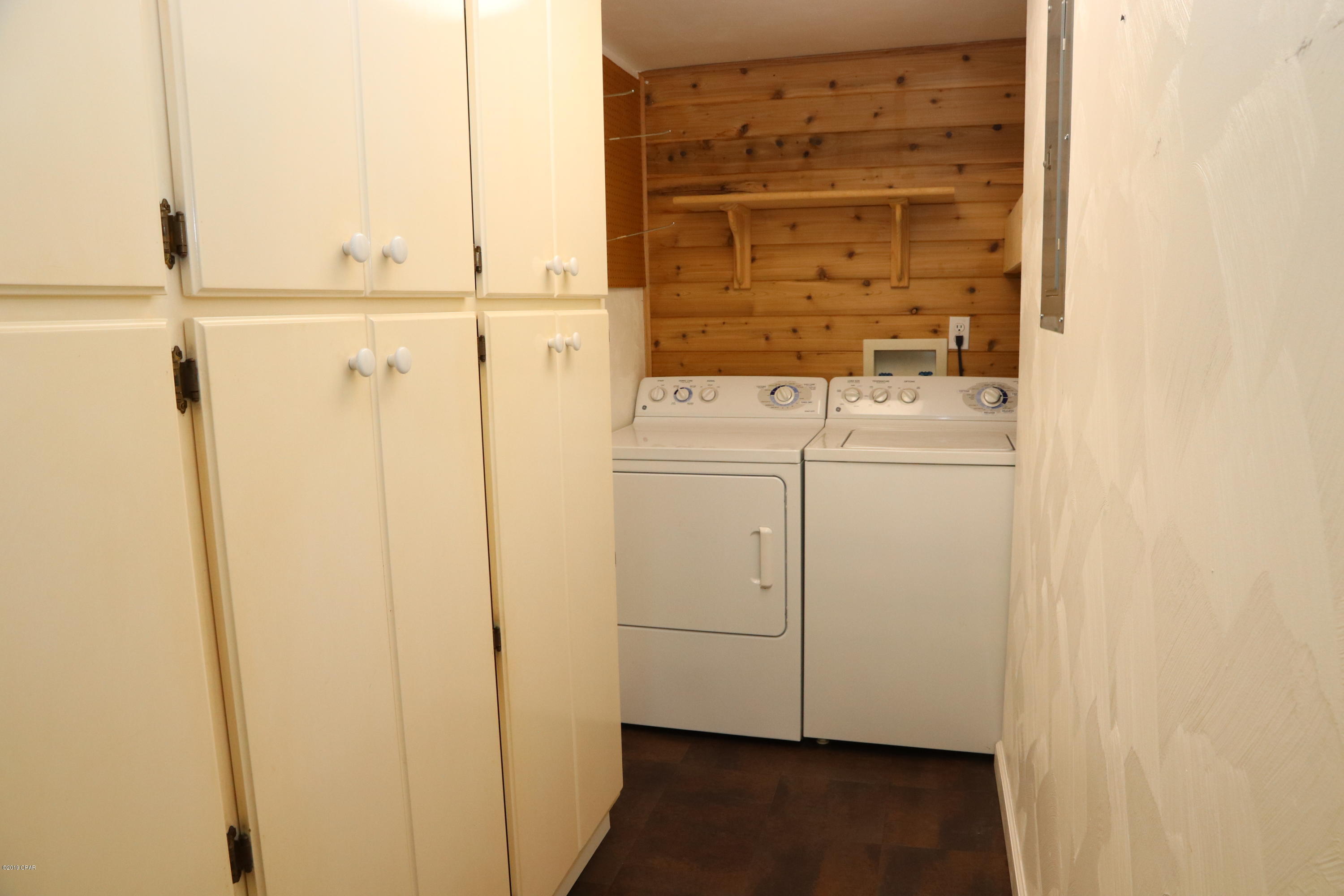 Suntime Beach U-1 - Residential