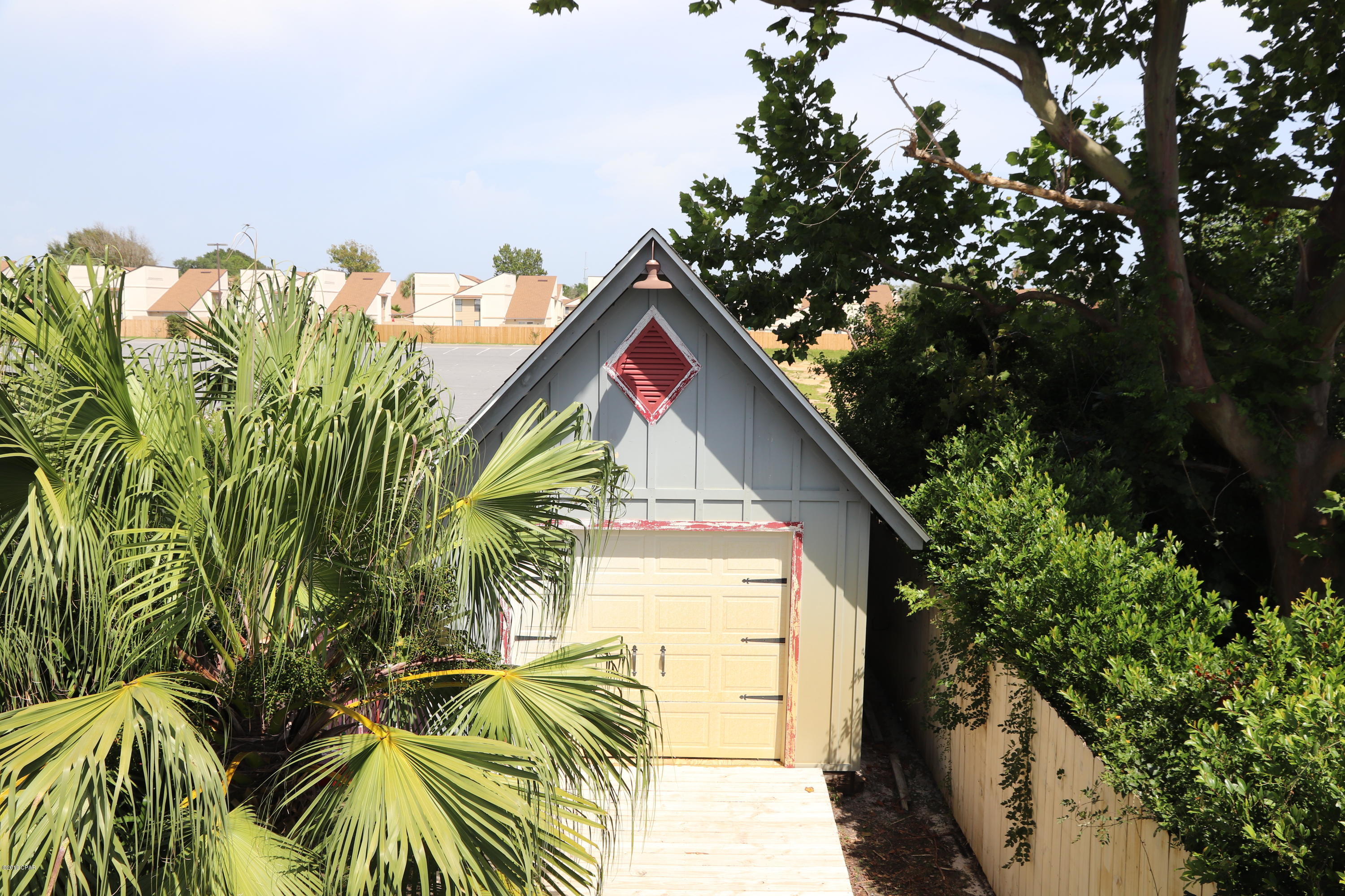 Suntime Beach U-1 - Residential