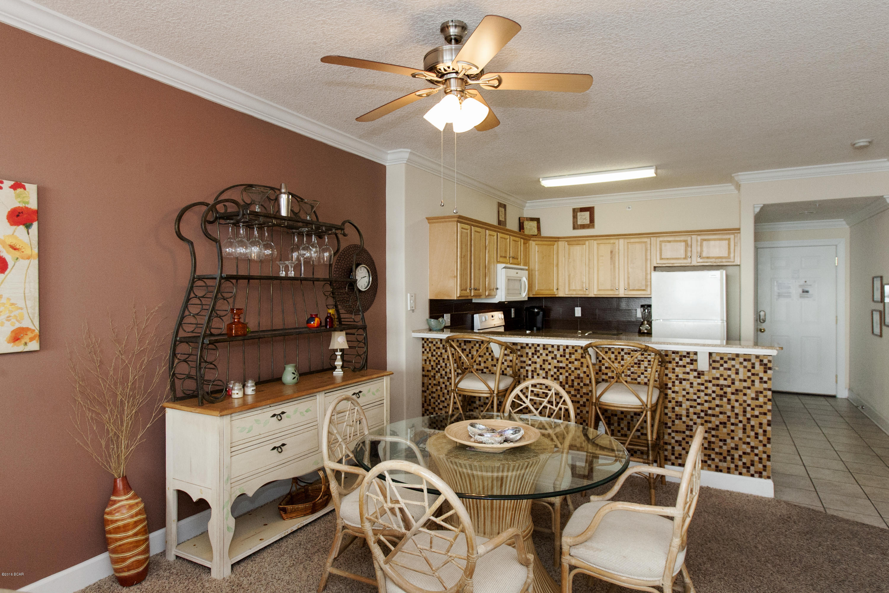 Tropic Winds - Residential