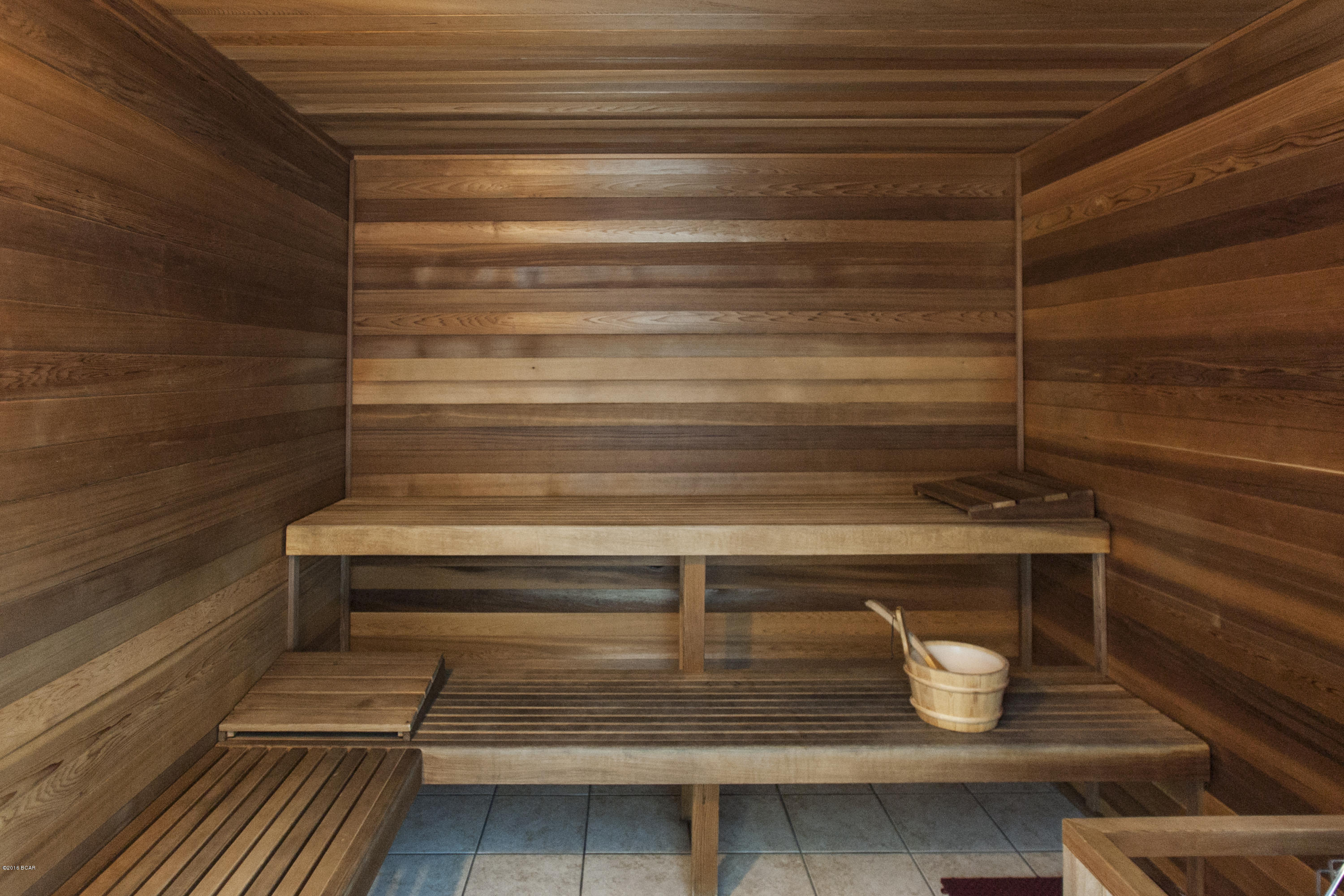 Tropic Winds - Residential