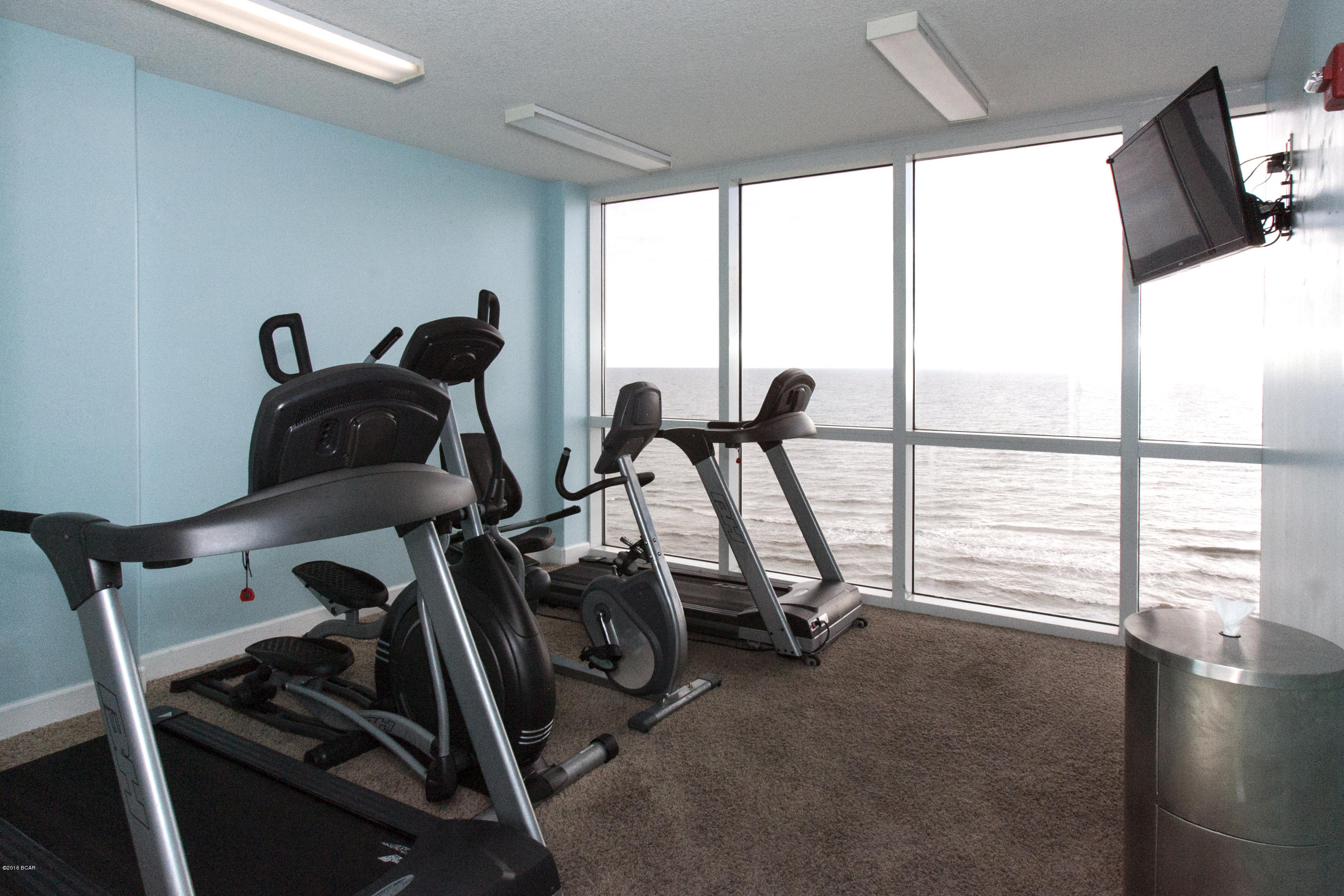 Tropic Winds - Residential