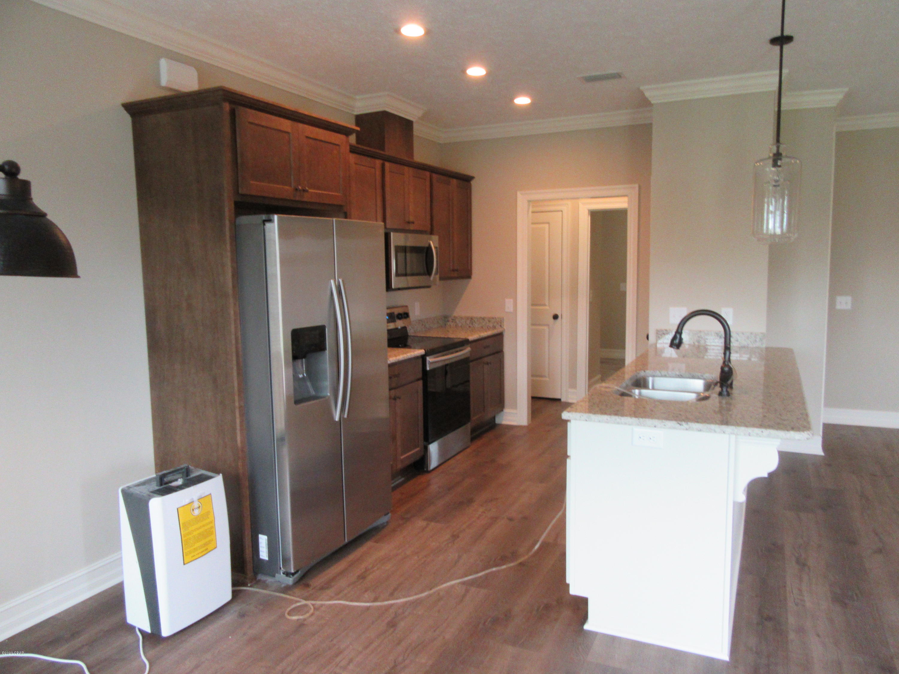 [No Recorded Subdiv] - Residential Lease